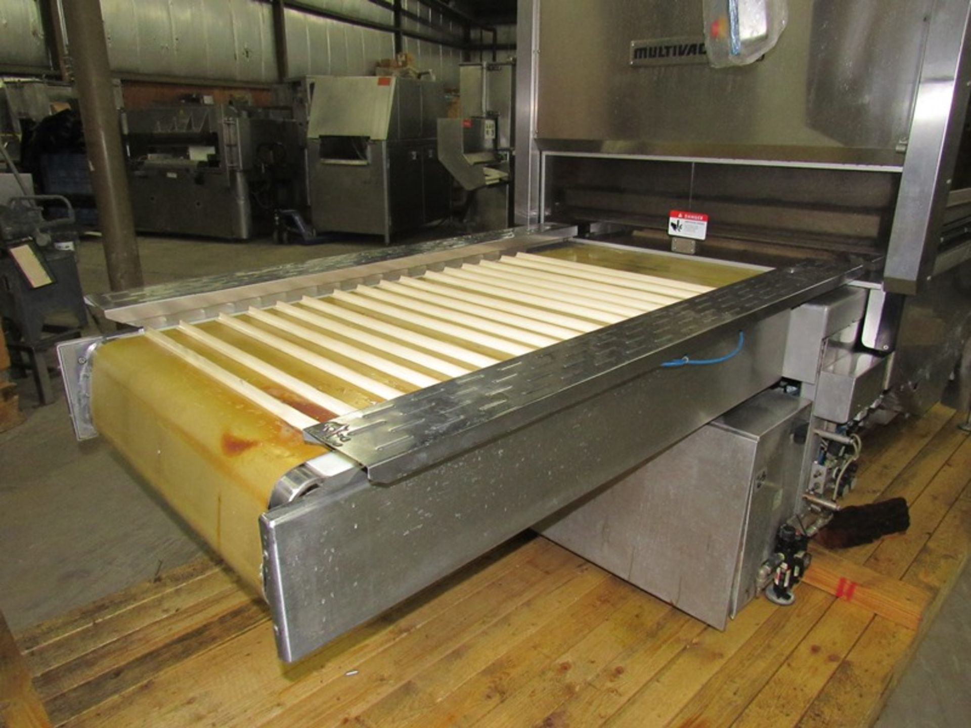 Multivac Mdl. B500 Chamber Belt Packaging Machine, 29 1/2" W X 65" L flighted infeed belt, chamber - Image 4 of 10