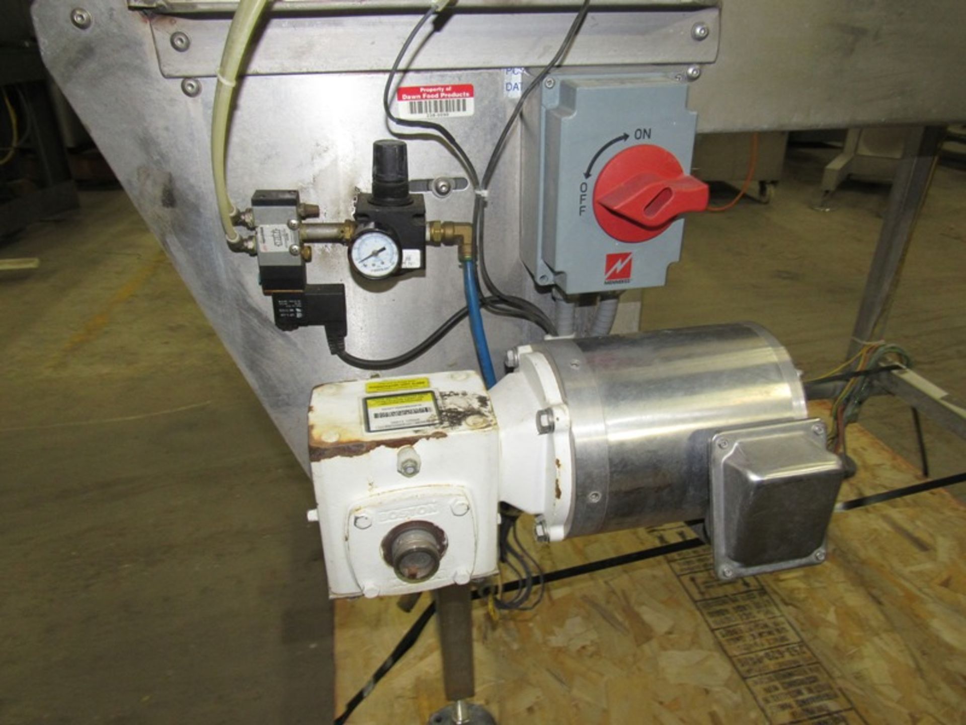 Conveyor, 18" W X 53" L Plastic belt, pneumatic diverter, s.s., 1/2 h.p. , 230 volt motor - Image 3 of 4
