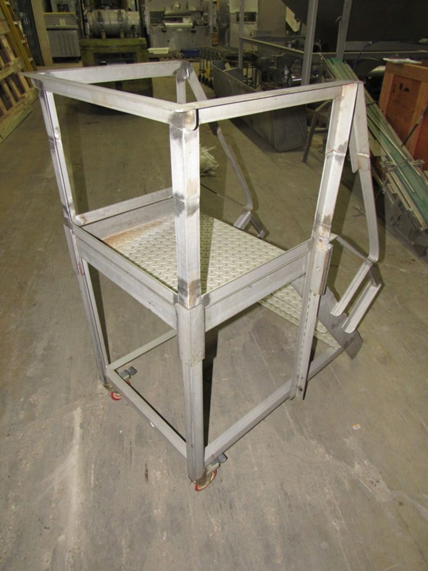 Portable Work Platform, 24" W X 20" L platform, 3 steps - Image 2 of 2