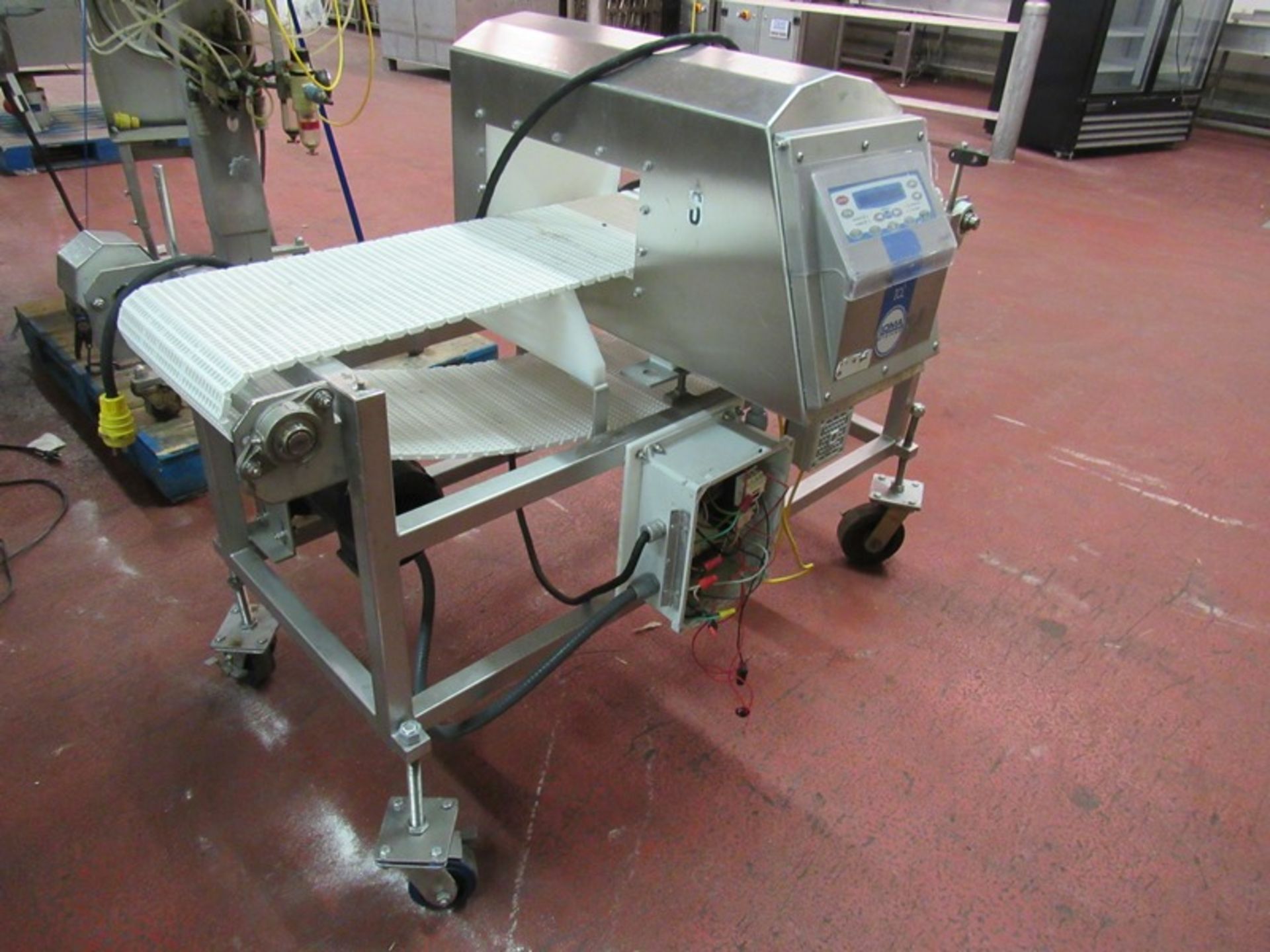 Loma Metal Detector, 13 3/4" W X 6" T aperture, 12" W X 5' L conveyor, on wheels ($75.00 Required - Image 2 of 4