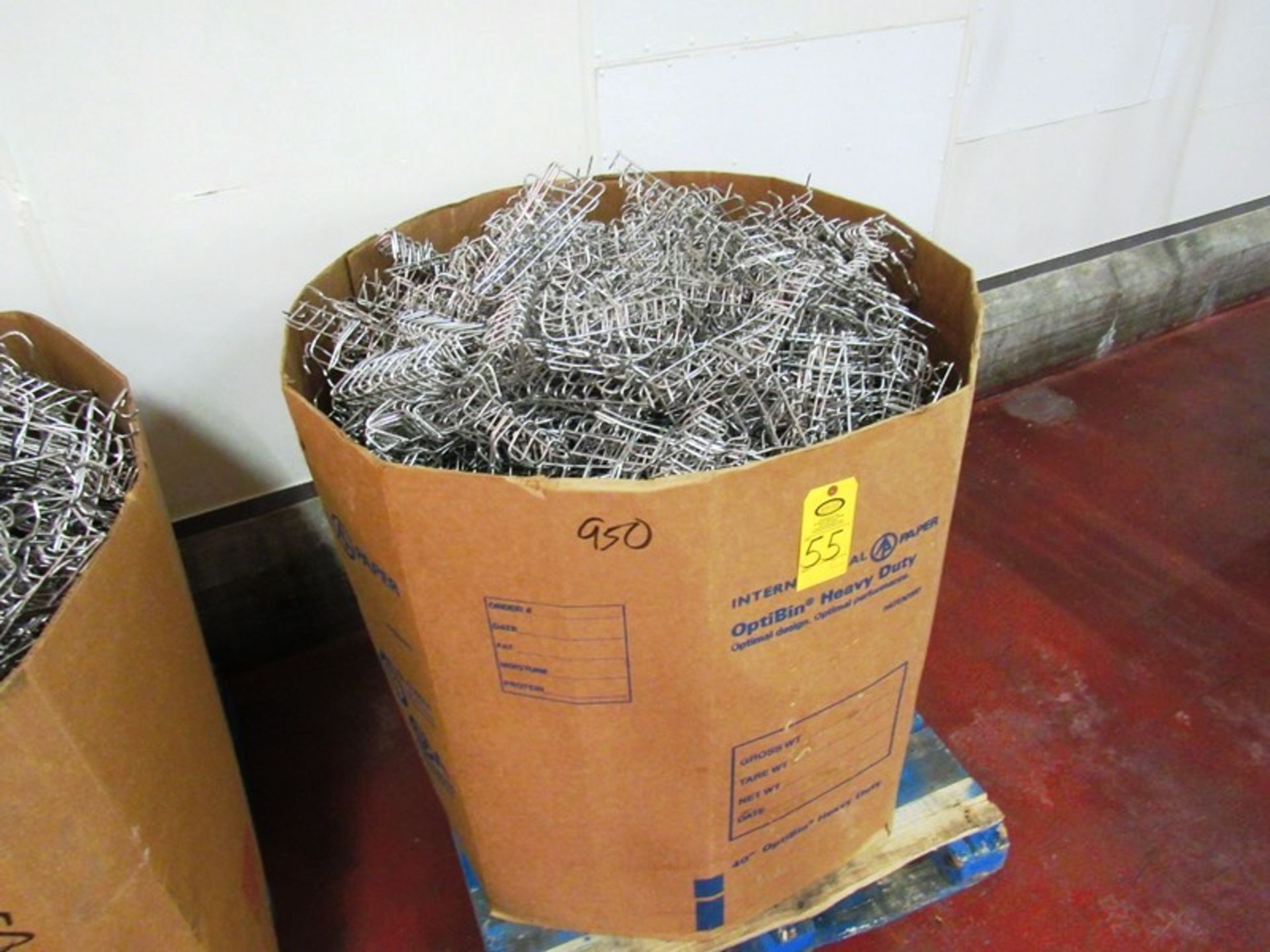 Lot (950) Stainless Steel Bacon Combs, 10 prongs ($25.00 Required Loading Fee- Rigger: Nebraska