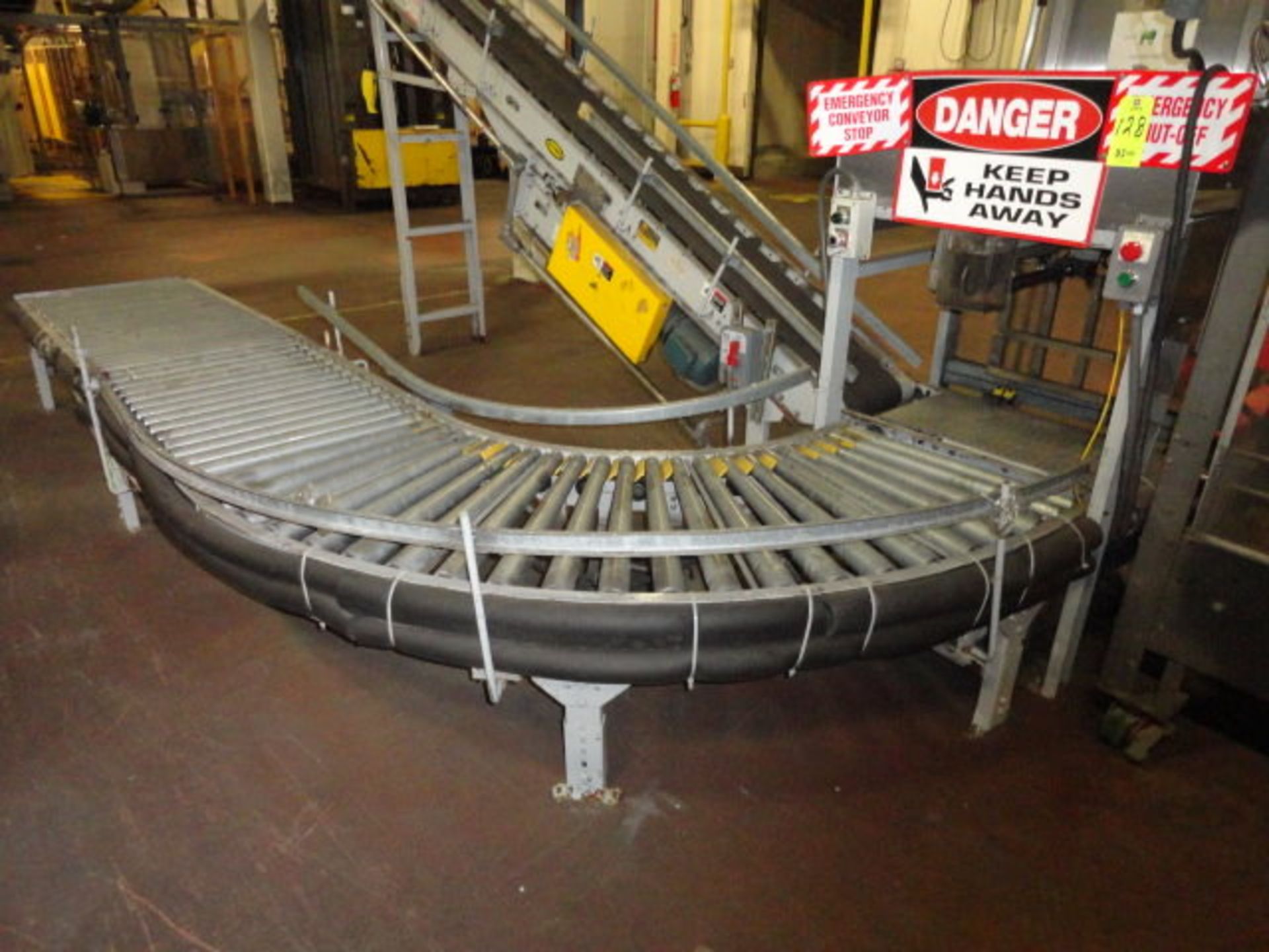 Discharge conveyor from Little David, 36" x 14" roller bar, 26" w x 10' l with 90º turn, ($120.00 - Image 2 of 2