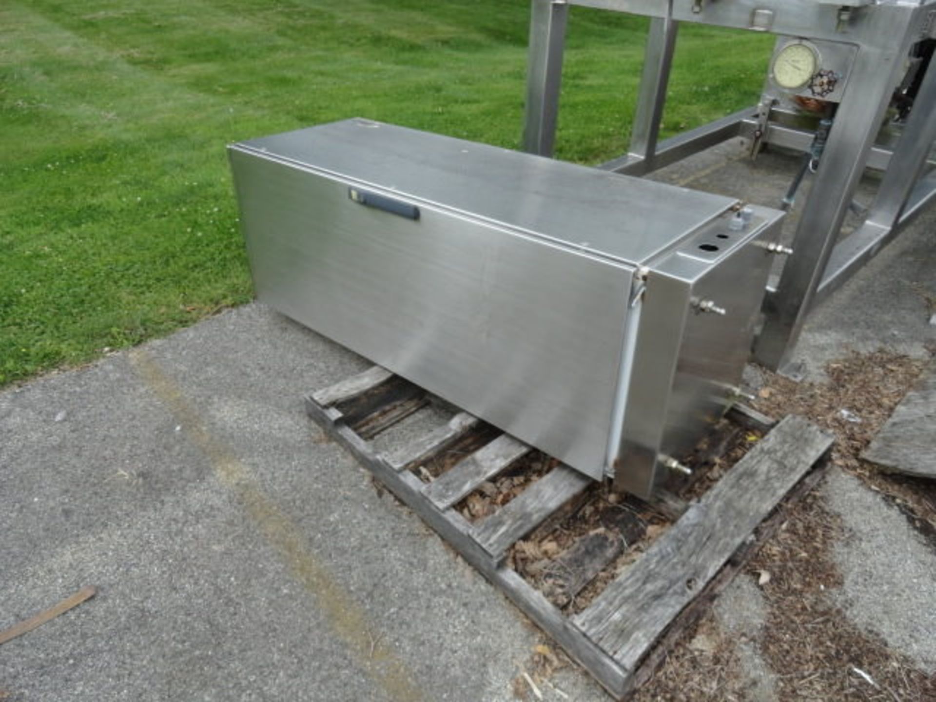 Stainless Steel Computer Station, outside, ($30.00 Required Loading Fee- Rigger: Nebraska