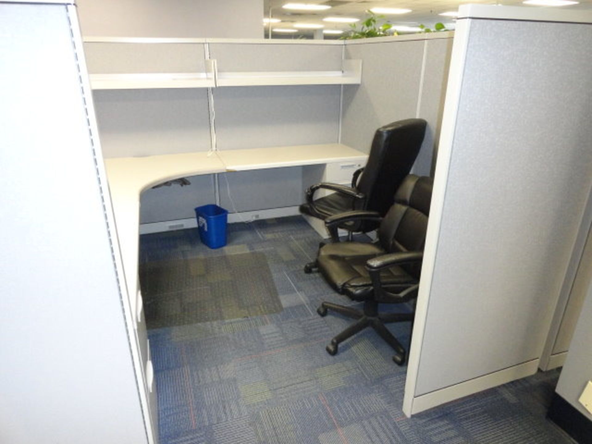 Office Furniture: (2) Sections of Office Partitions, 8' w x 24' long, (3) 'L' Shaped Desks, 8 x - Image 3 of 4