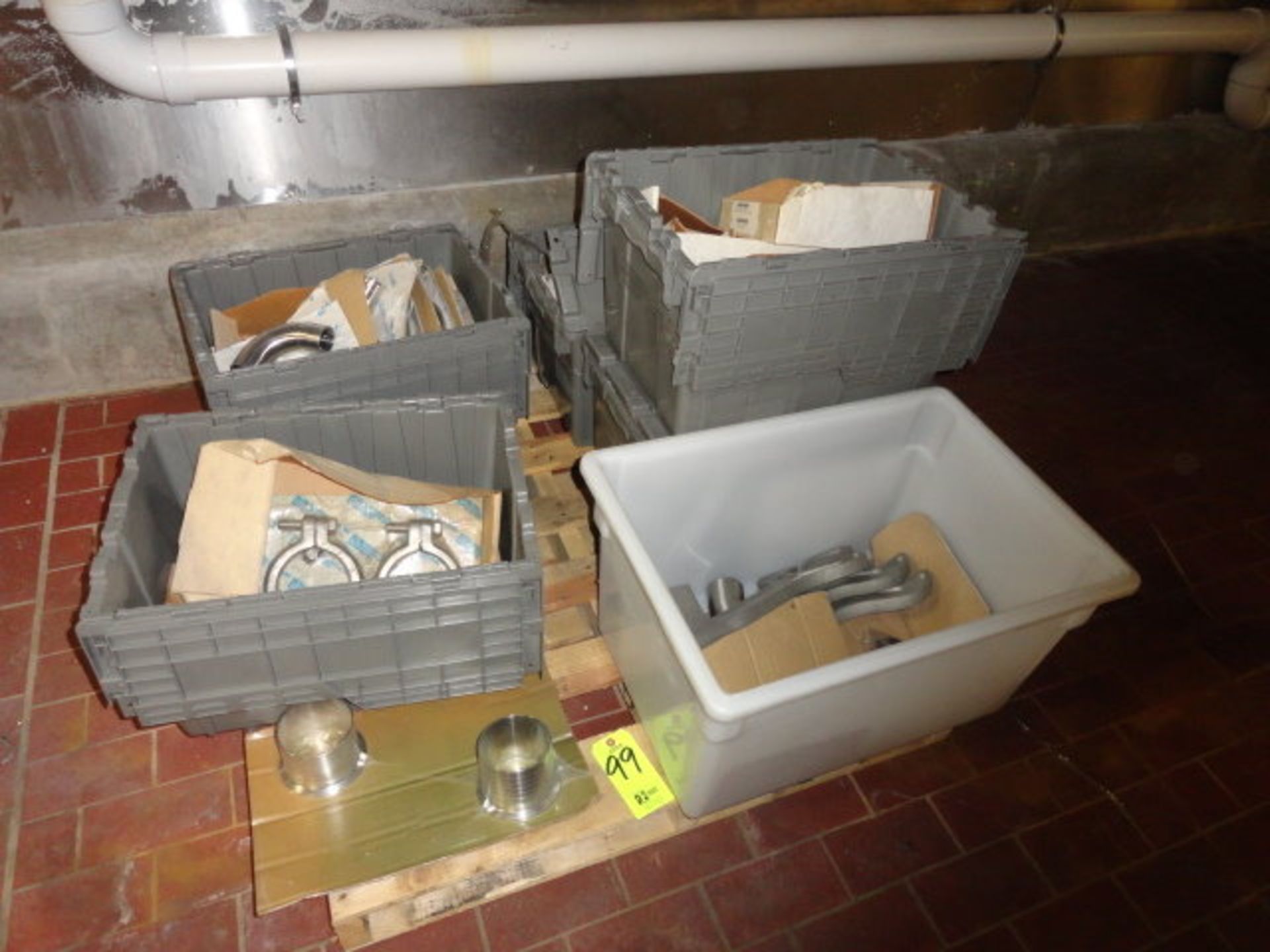 (5) Totes-Stainless Steel Fittings, Elbows, Wrenches, Clamps & Miscellaneous, ($20.00 Required - Image 3 of 4