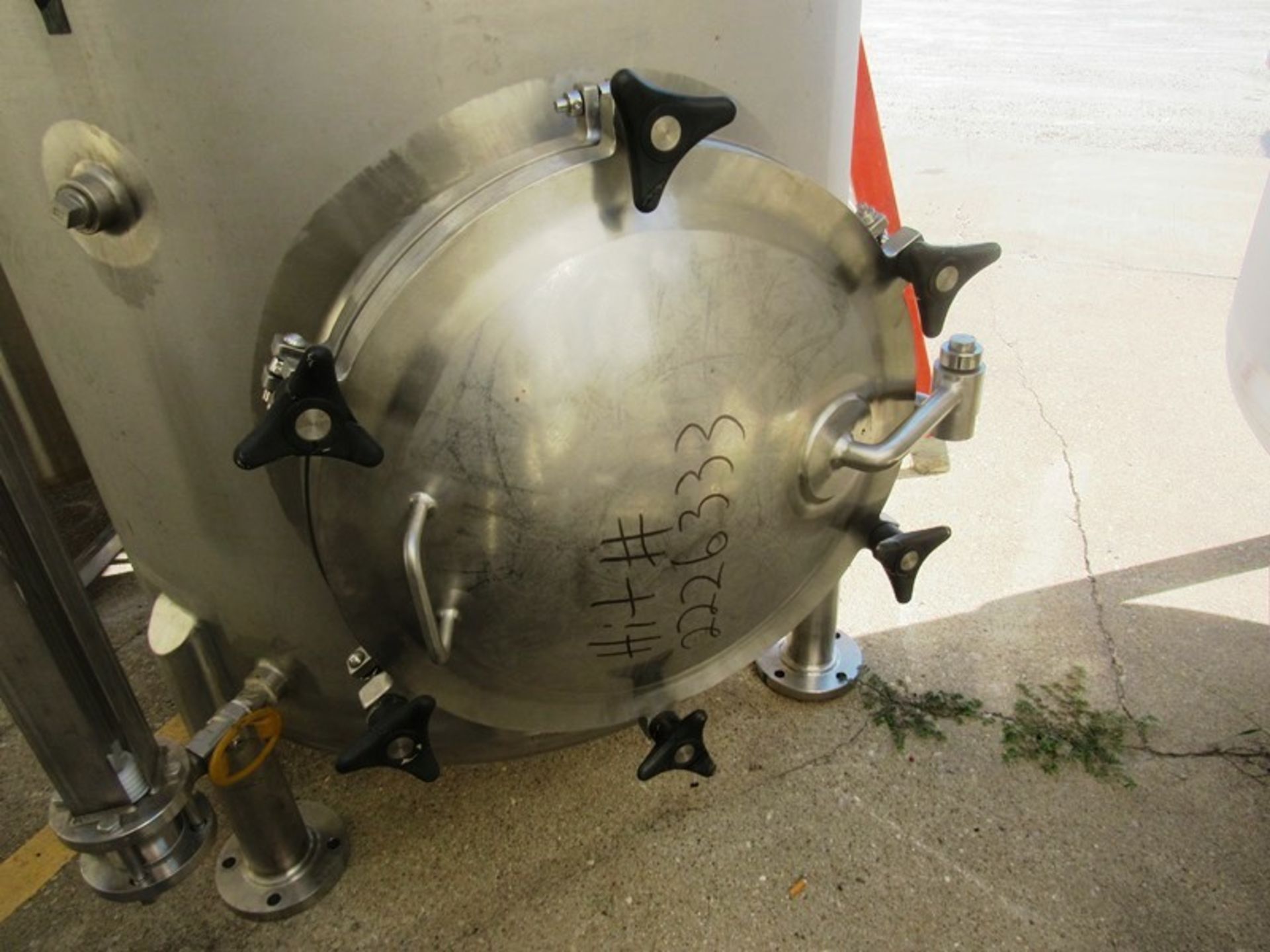 Lee Industries Mdl. 450DBT Stainless Steel Single Wall Tank, 450 gallon capacity, approximate 4' - Image 3 of 5