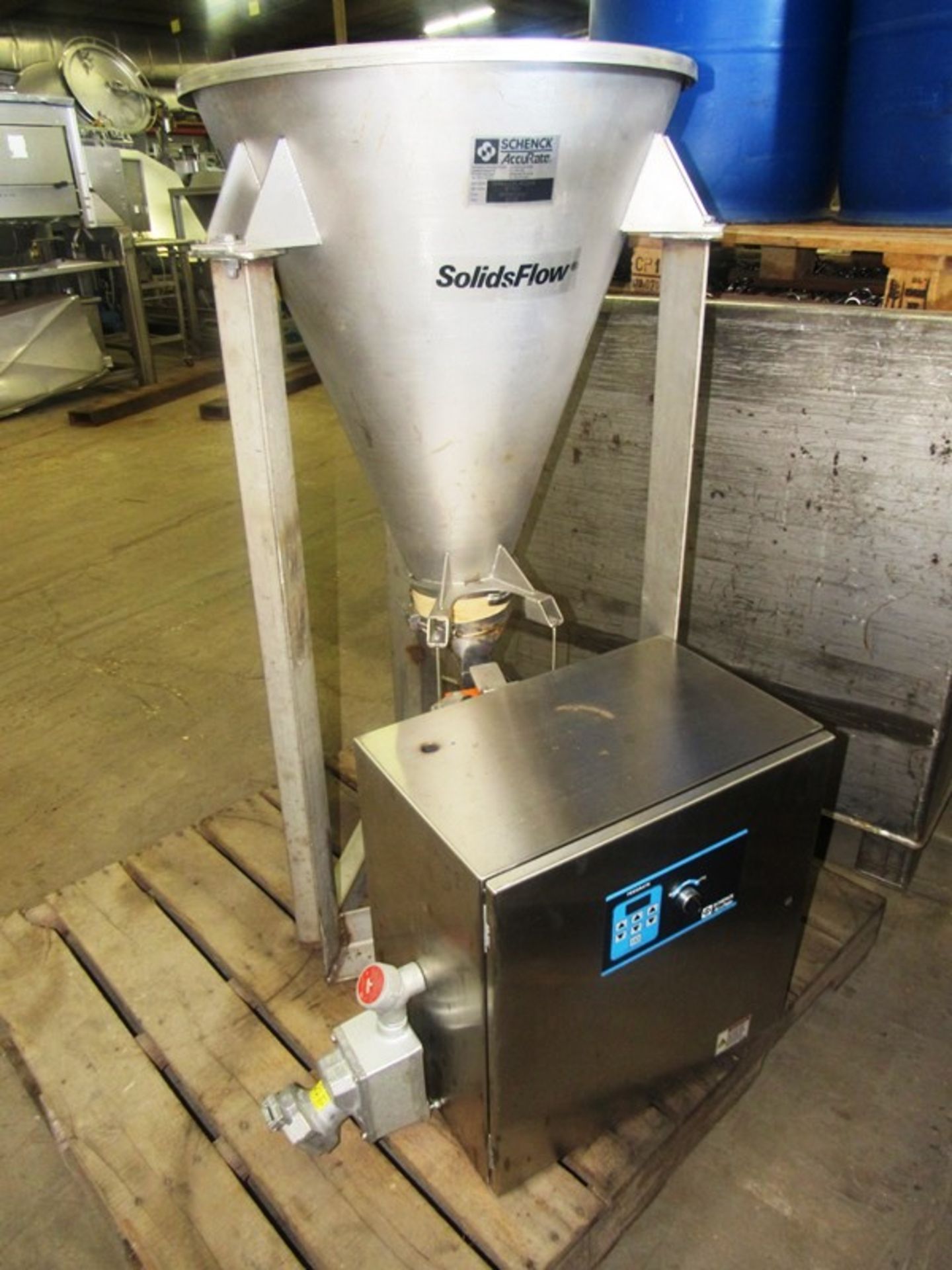 Schenck Mdl. MOD4003 Volumetric Feed Hopper with controls, Ser. #72487-01A-4000V, Mfg. 2002 - Image 2 of 4