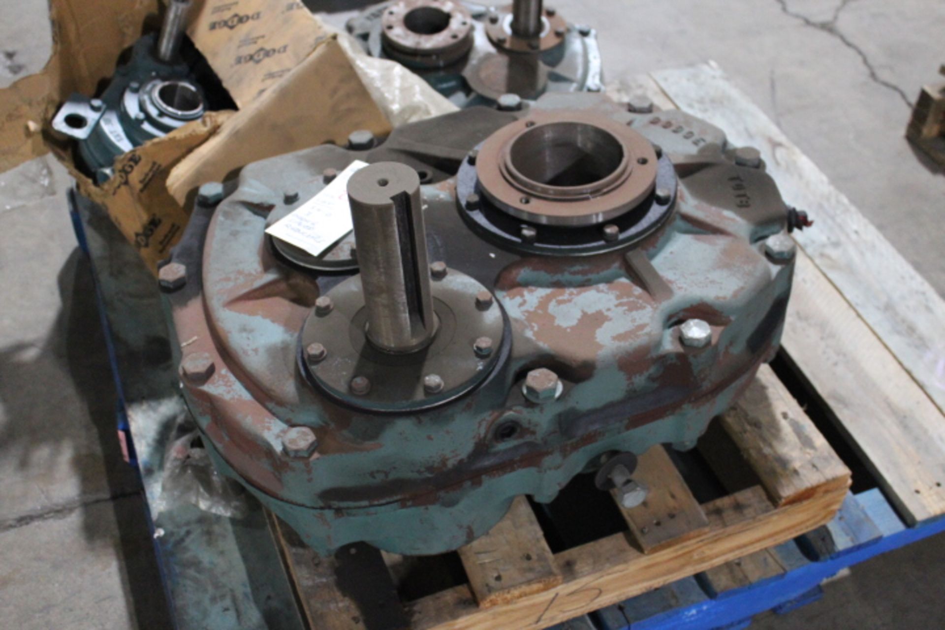 LOT, SKID OF 3X DODGE SPEED REDUCERS