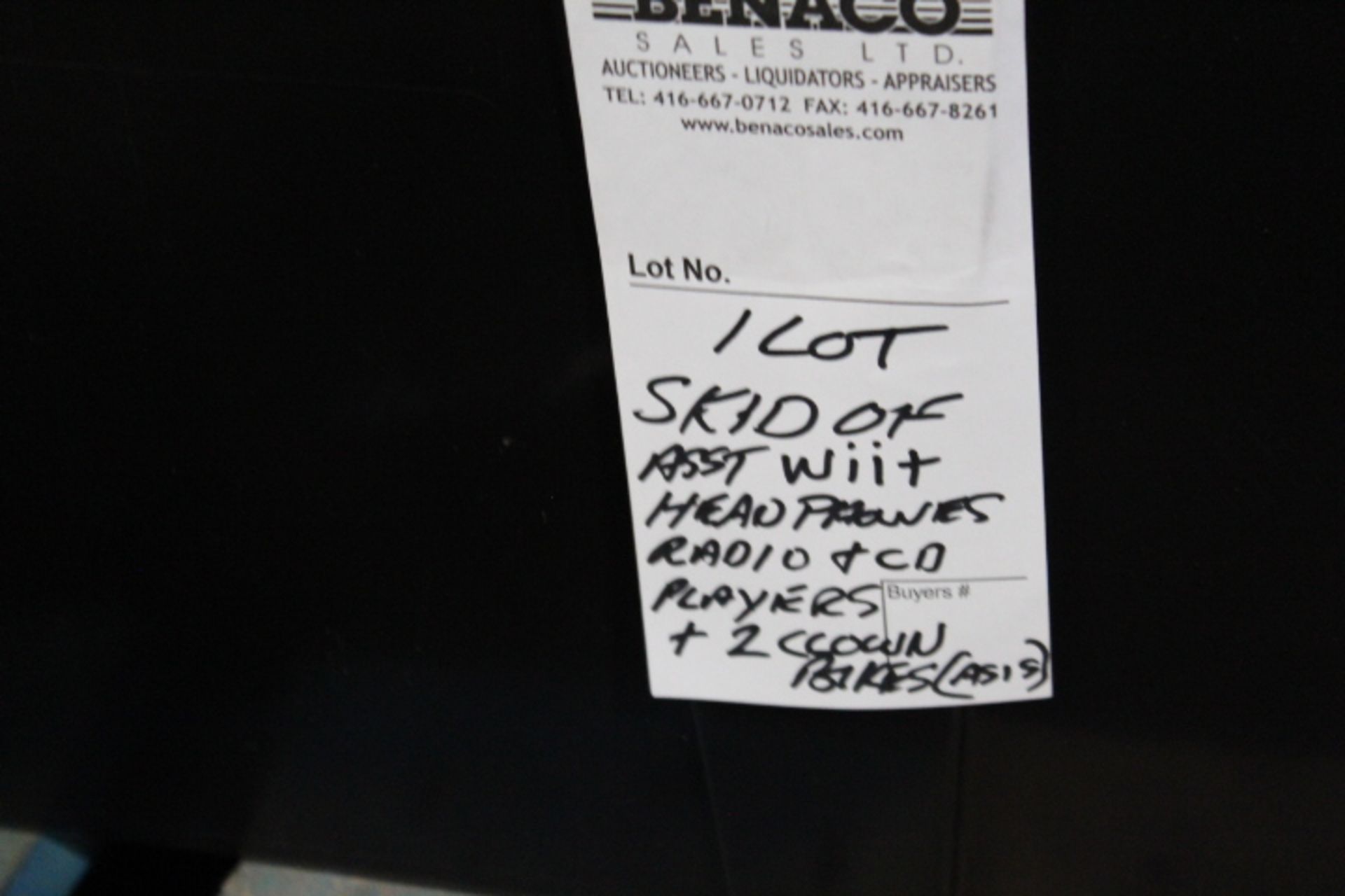 1 LOT, SKID OF ASST ITEMS Wii + RARIO/CD PLAYERS + WIRELESS HEADPHONES, 2 MINI CLOWN STYLE BIKES ETC - Image 7 of 7