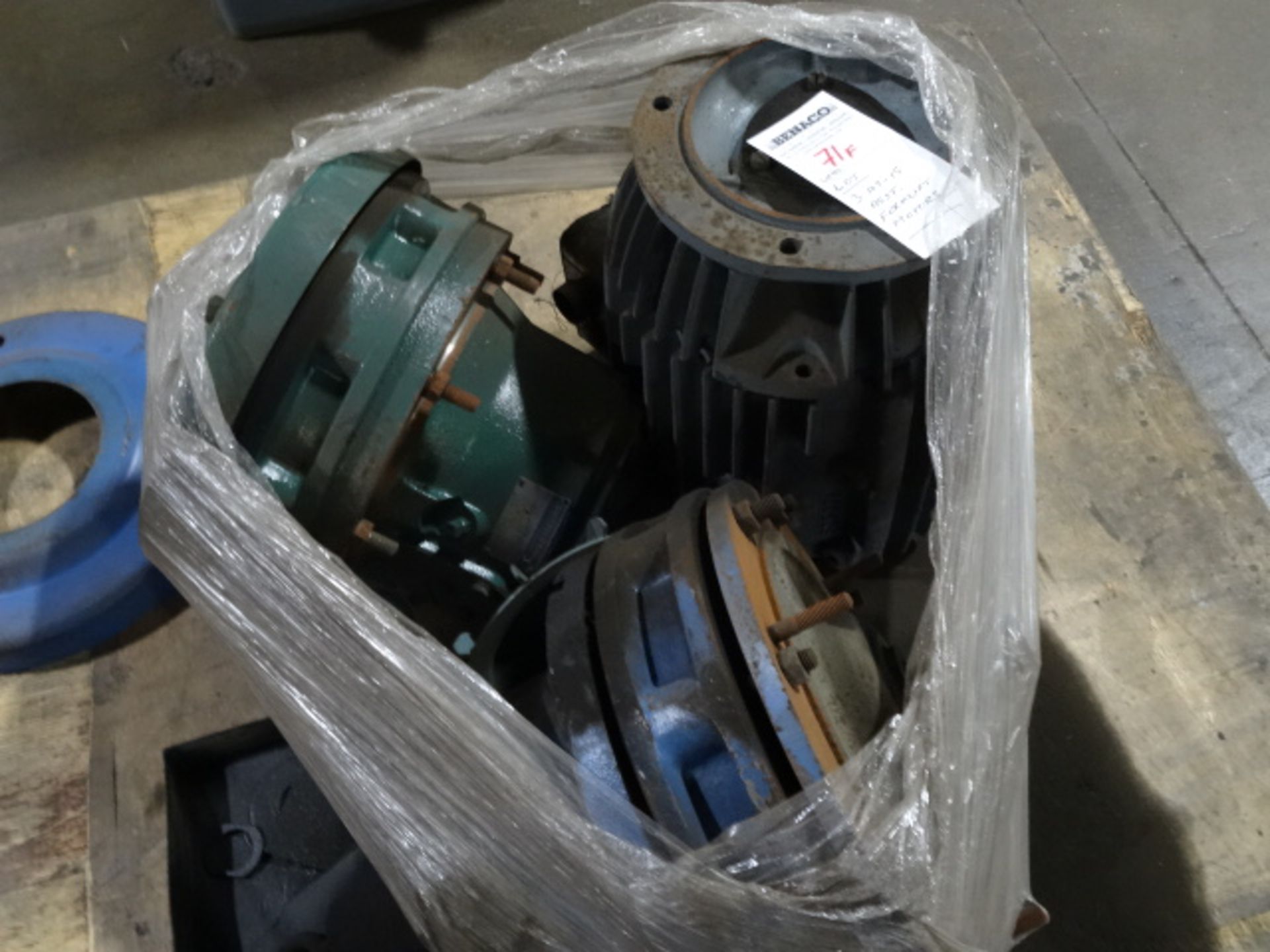 1 LOT, 3 (AS IS) ASST FORKLIFT MOTORS - Image 2 of 4