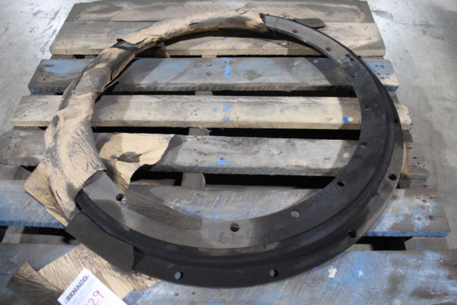 1, SKID OF ROUND STEEL RING - Image 3 of 4