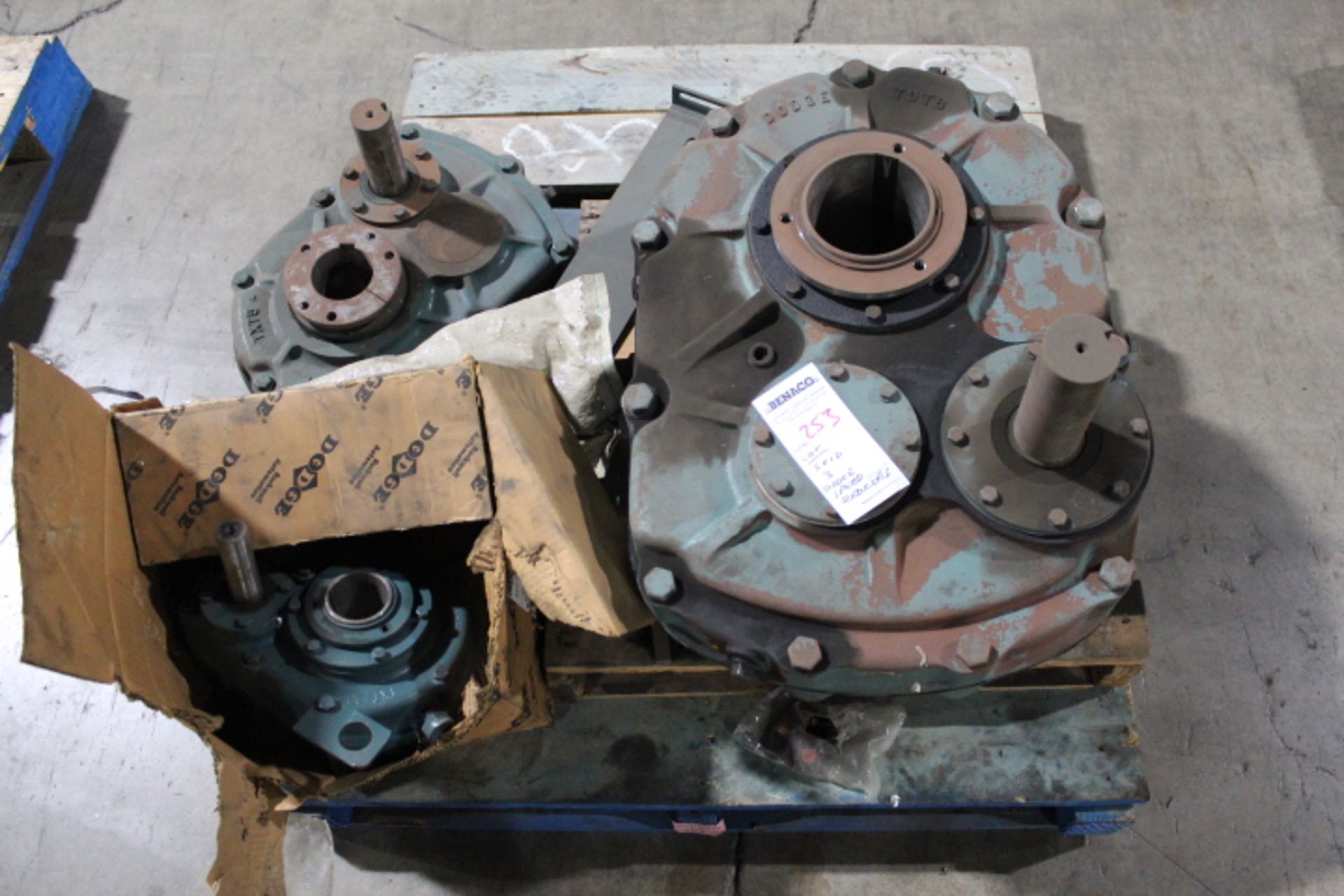 LOT, SKID OF 3X DODGE SPEED REDUCERS - Image 3 of 4