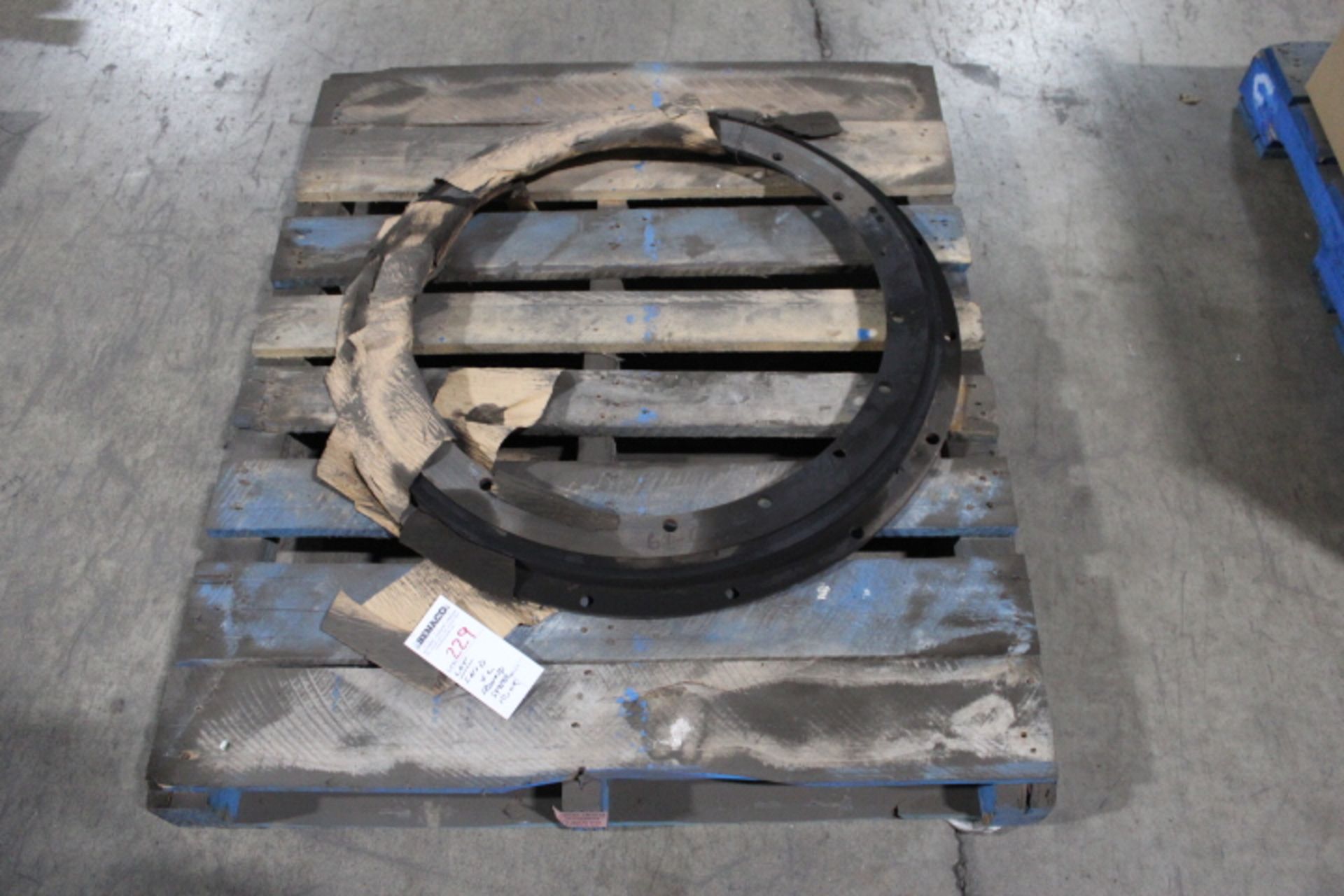 1, SKID OF ROUND STEEL RING - Image 2 of 4