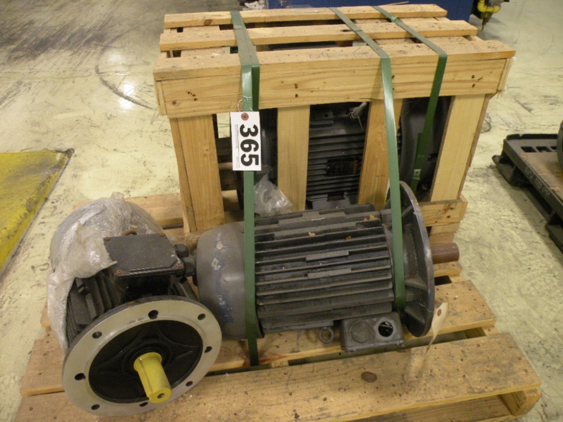 (3) Electric Motors (Loading Charge $15)