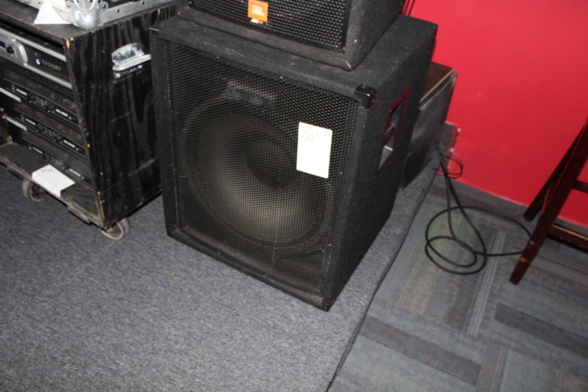 PEAVY MODEL PV118 SPEAKERS (CHOICE OF 2)