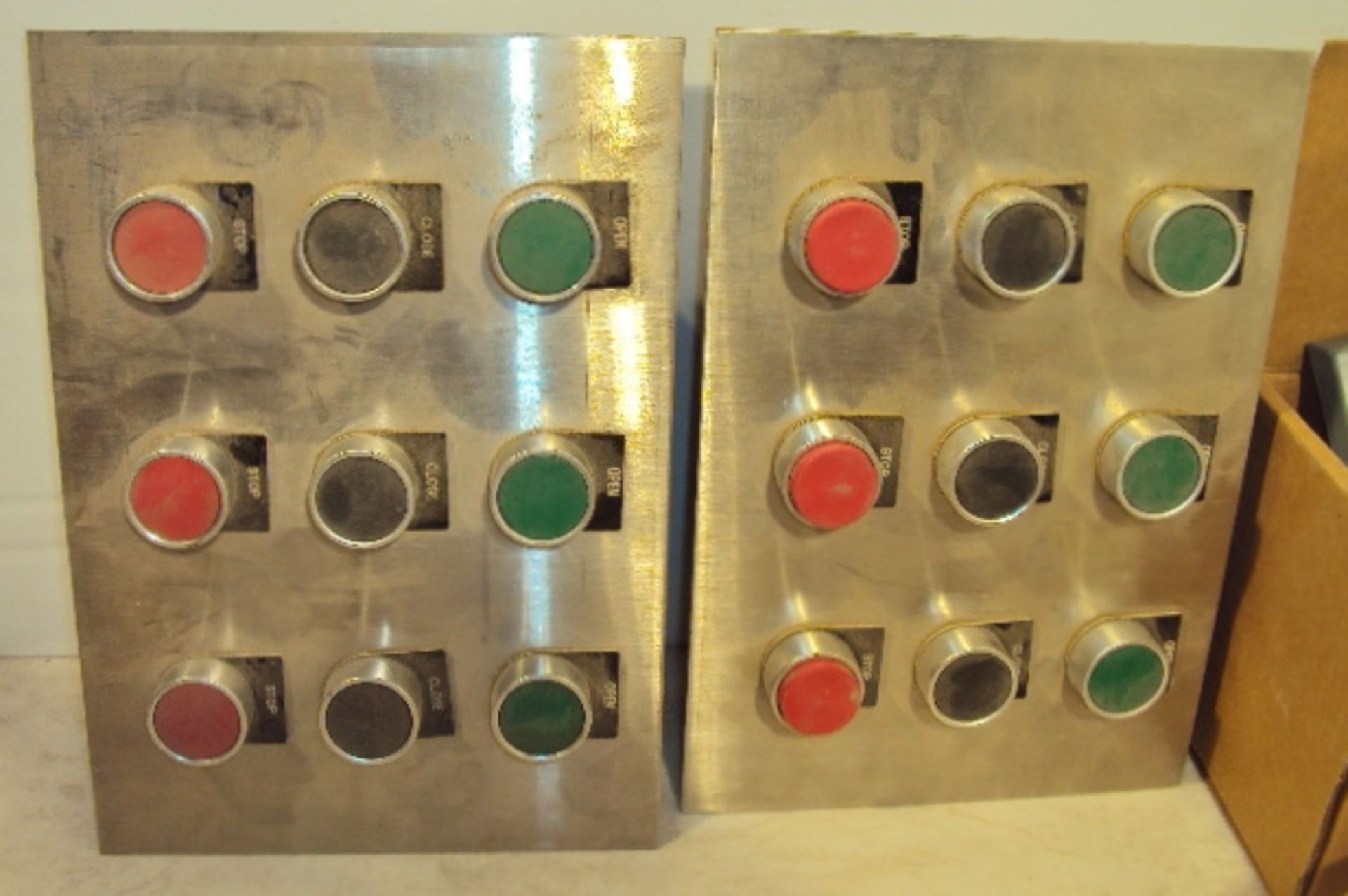 SWITCH & CONTACT BLOCKS - Image 6 of 8