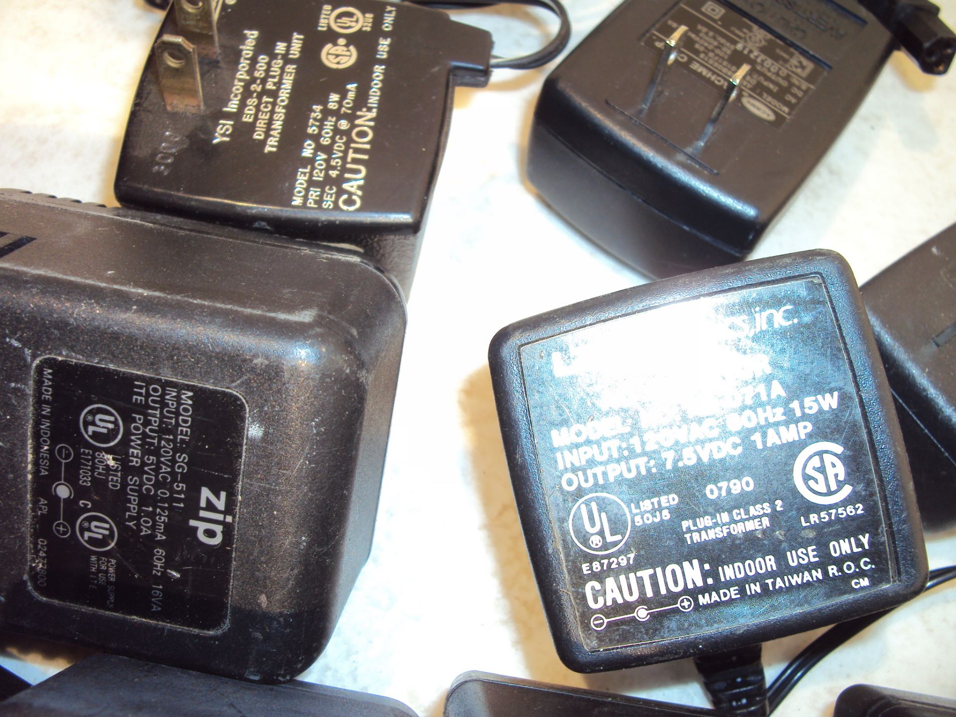 POWER SUPPLY ADAPTERS - Image 5 of 6