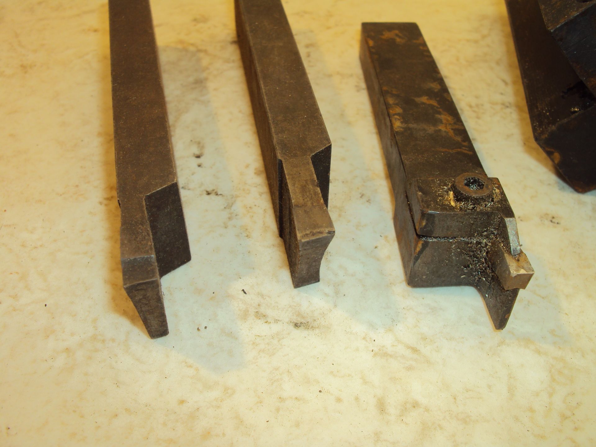 ASSORTED PARTING TOOL HOLDERS - Image 2 of 5