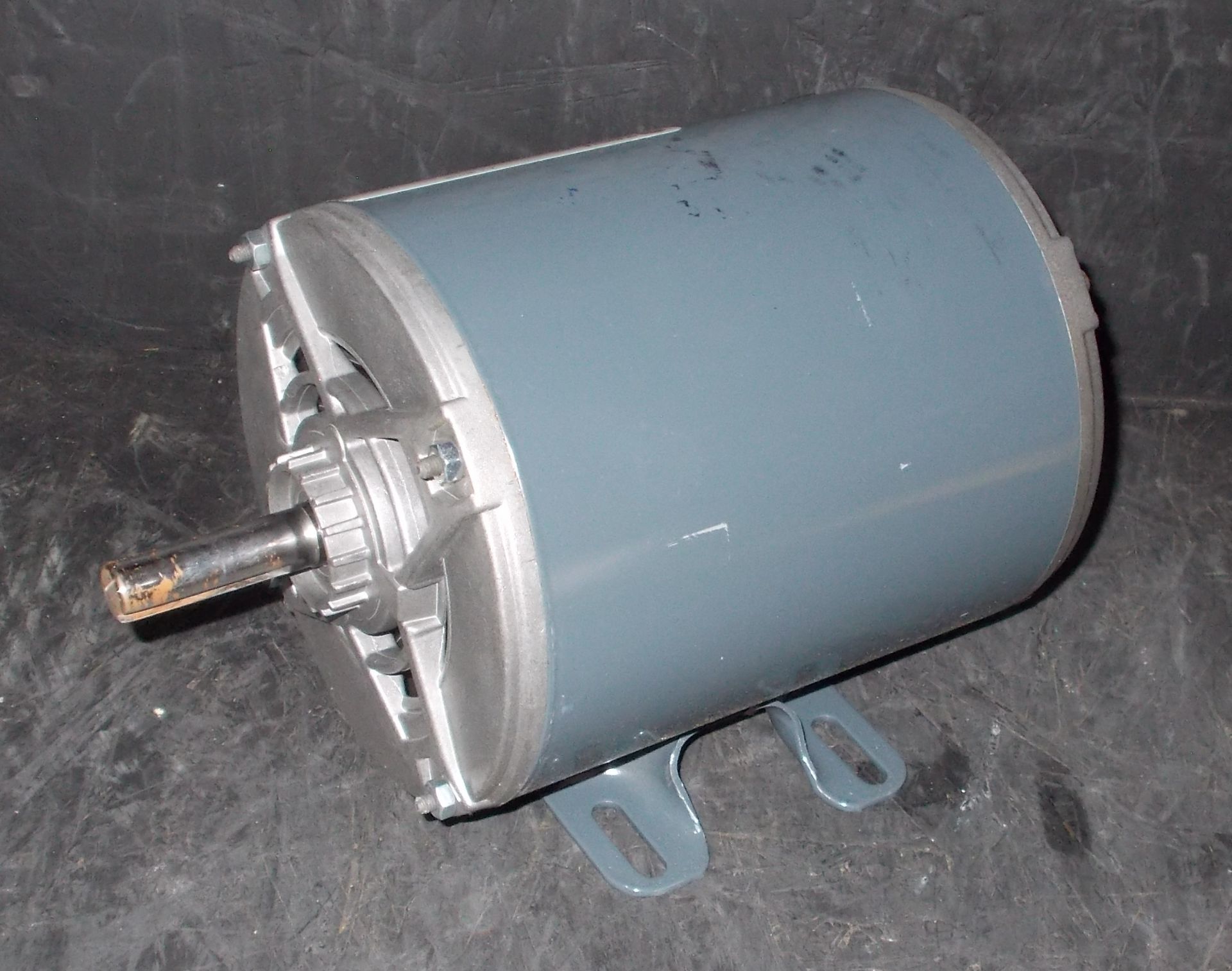ELECTRIC MOTOR - Image 4 of 7