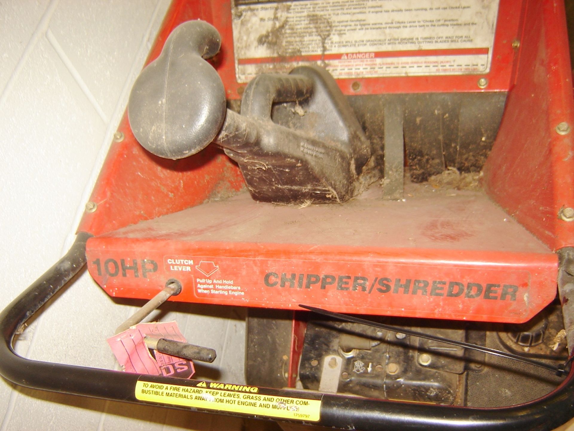 TROY-BILT 10-HP PORTABLE CHIPPER/SHEDDER - Image 4 of 7