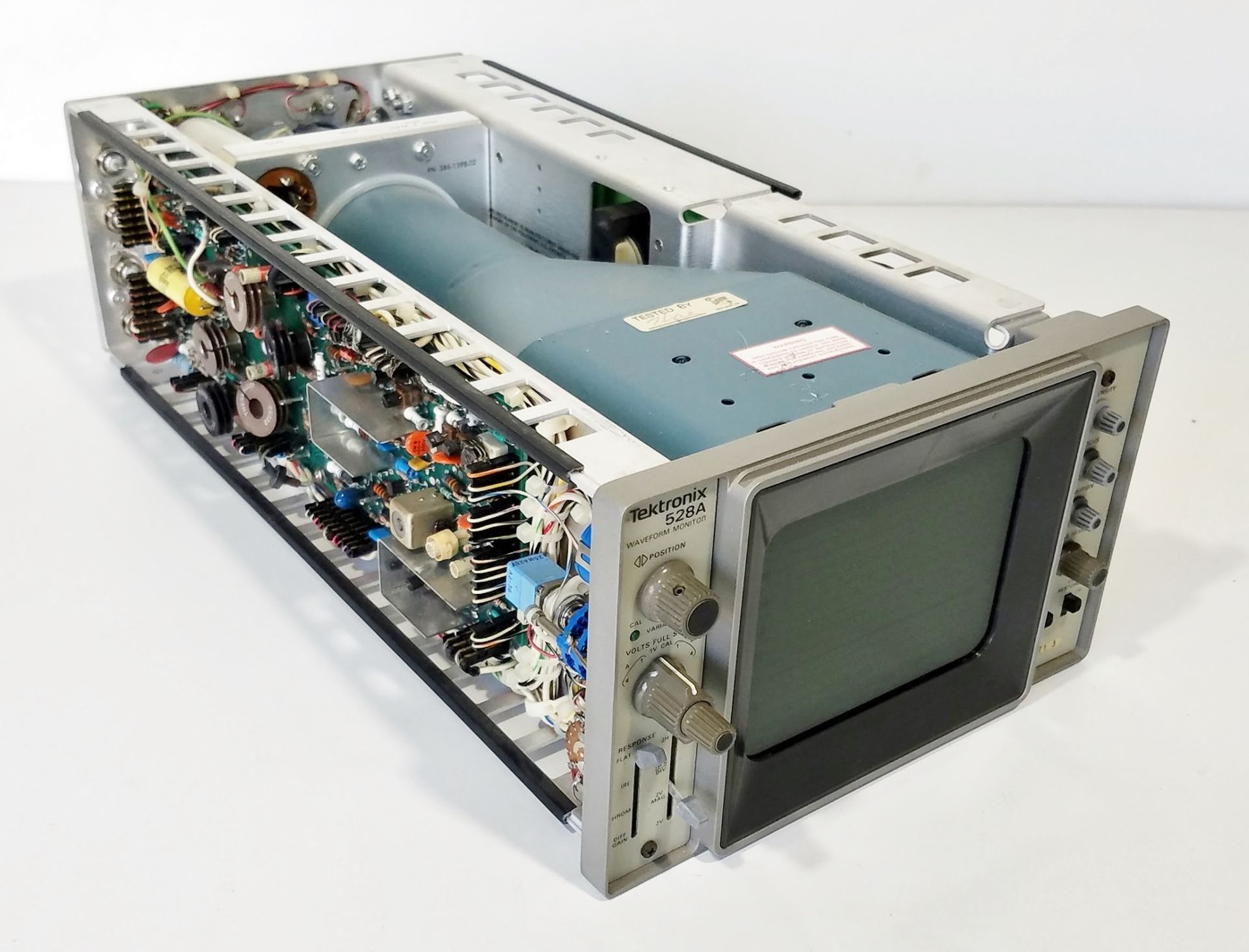 TEKTRONIX VINTAGE WAVEFORM MONITOR