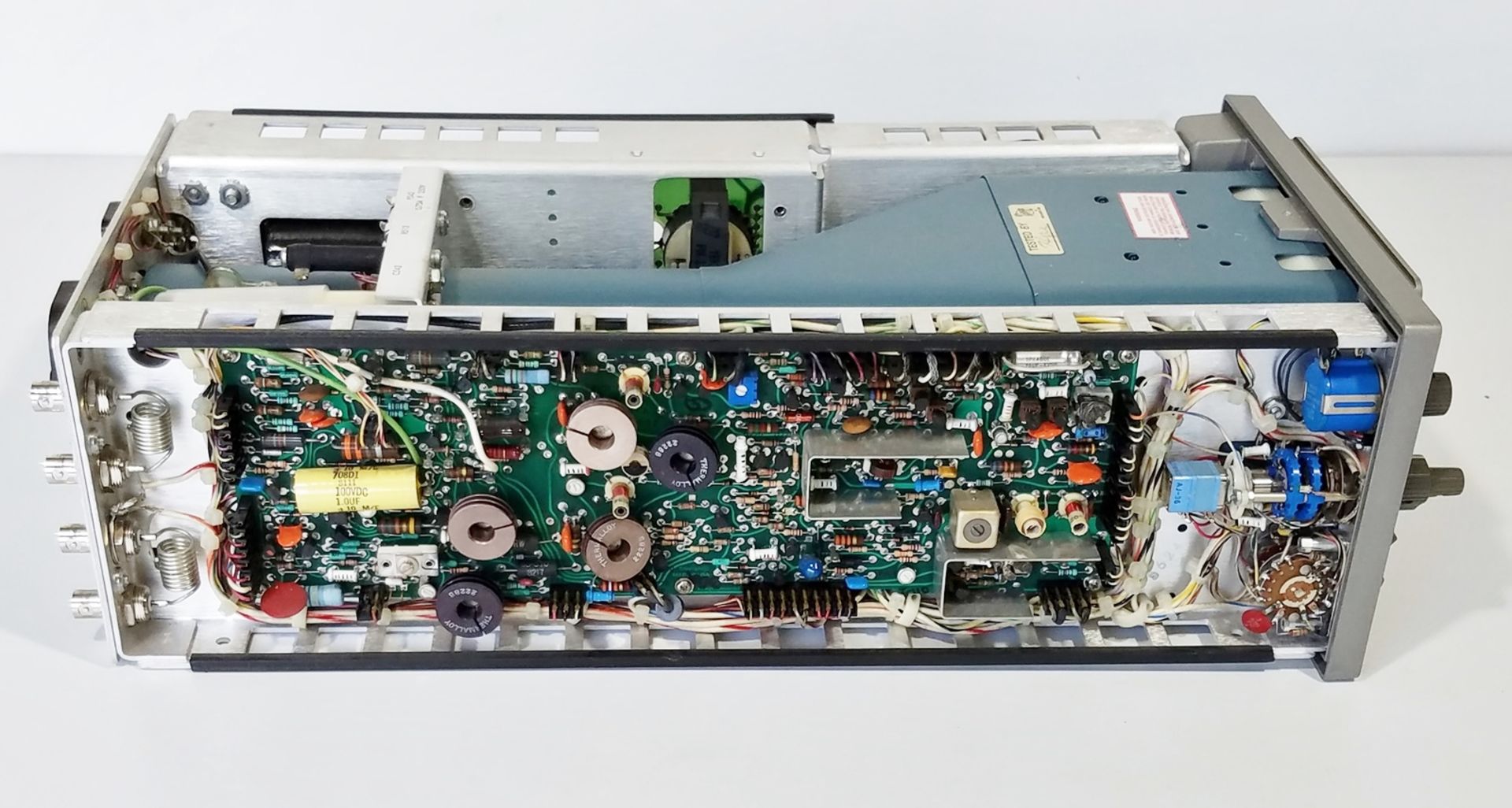 TEKTRONIX VINTAGE WAVEFORM MONITOR - Image 5 of 6