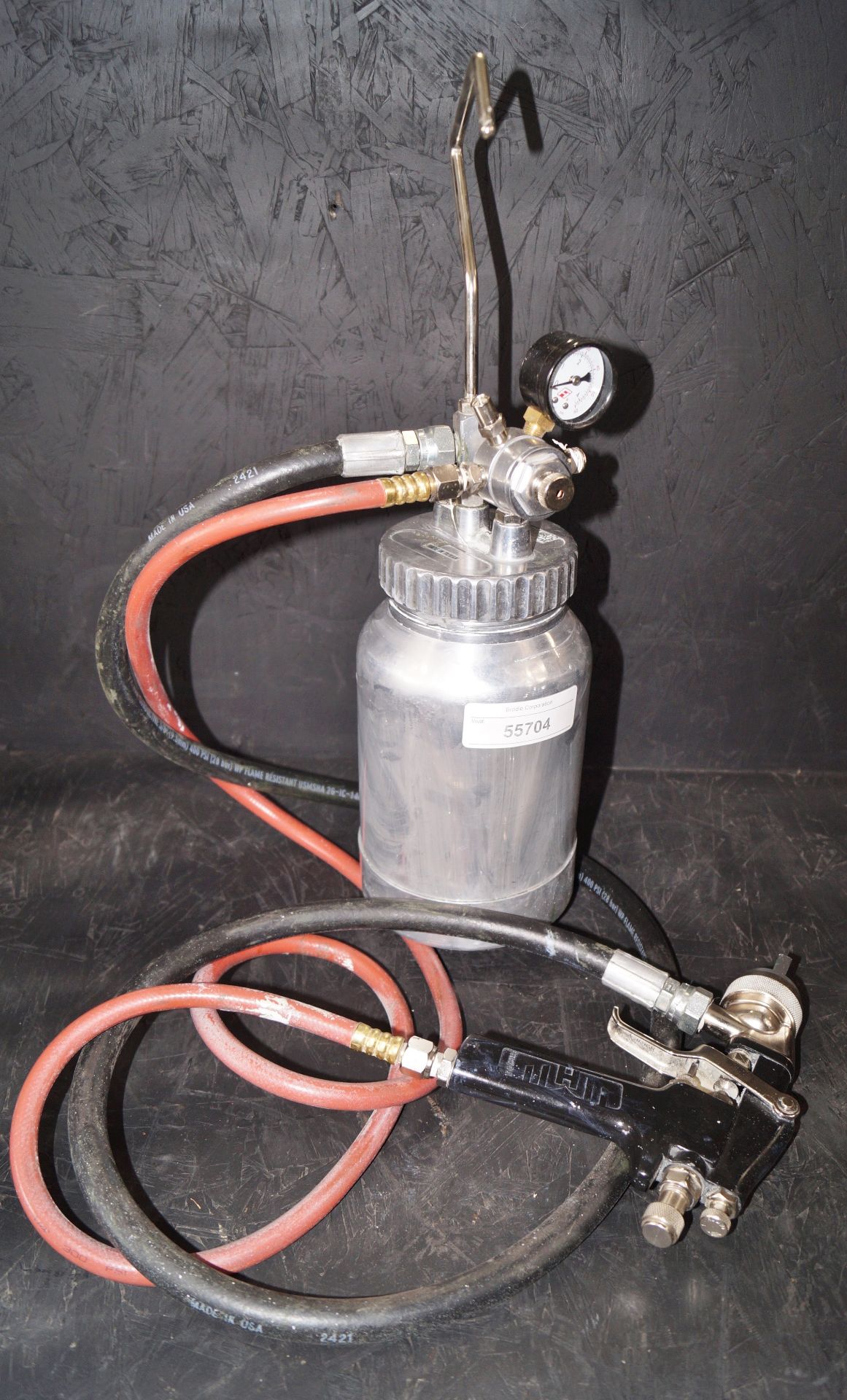 PAINT SPRAY GUN & POT