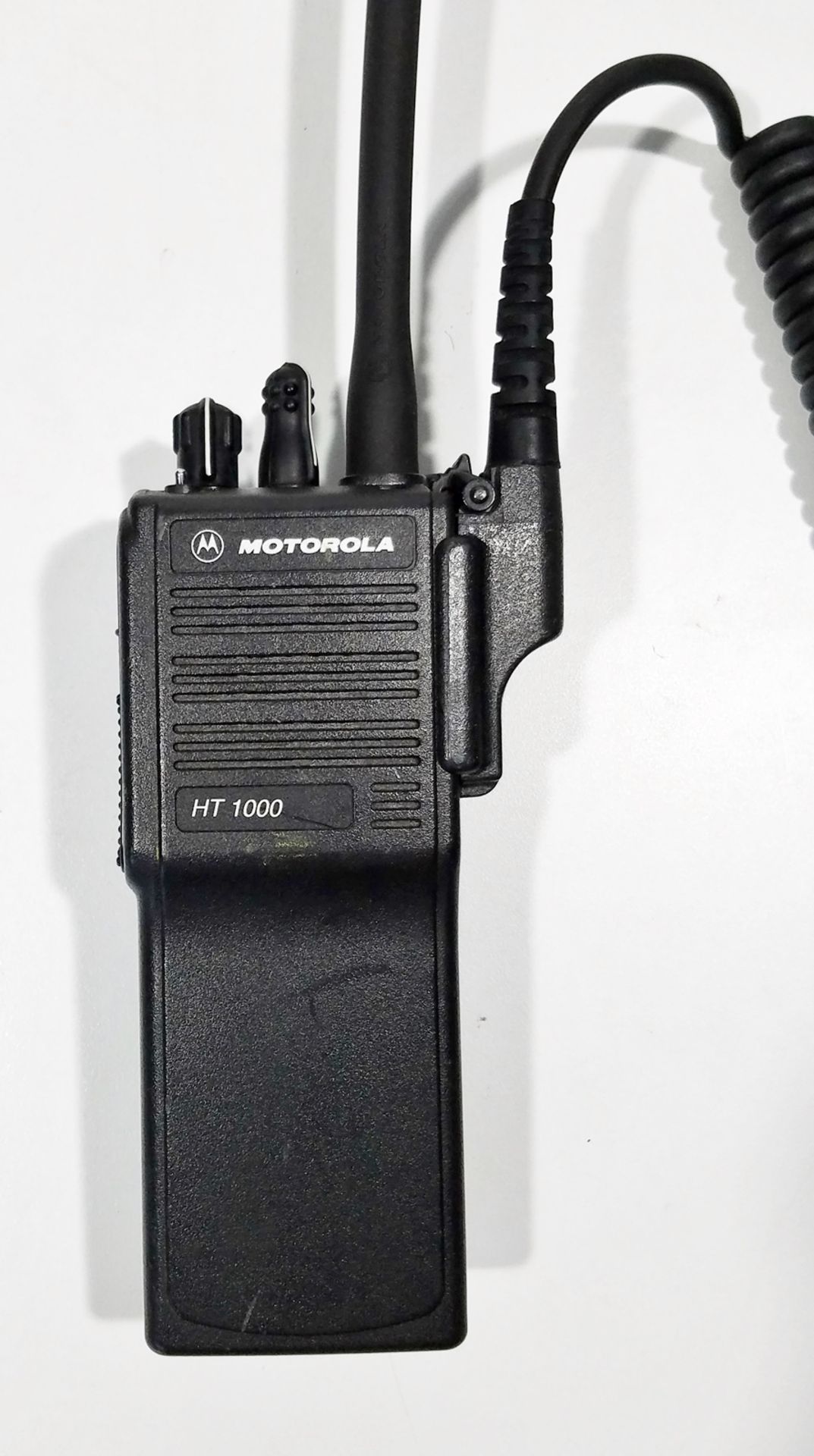 MOTOROLA 2-WAY RADIOS - Image 2 of 9