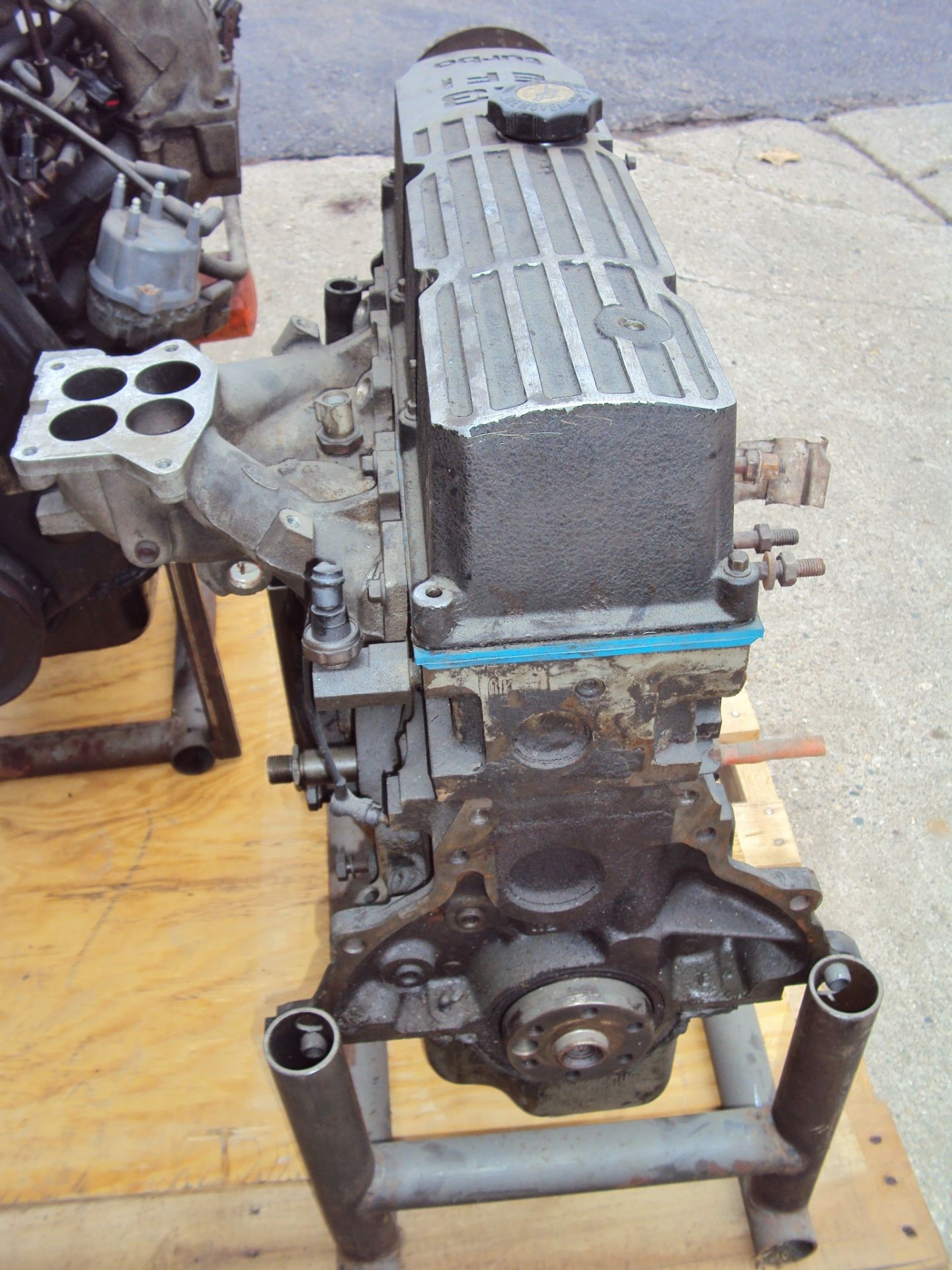 FORD 2,3 EFI TURBO ENGINES - Image 6 of 9