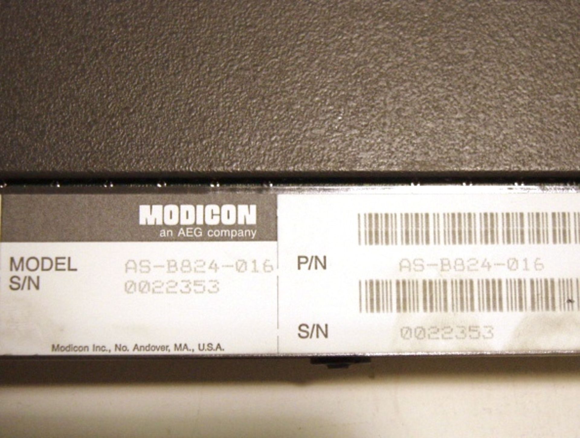 Modicon AS-B824-016 24VDC Output Module - Image 2 of 2