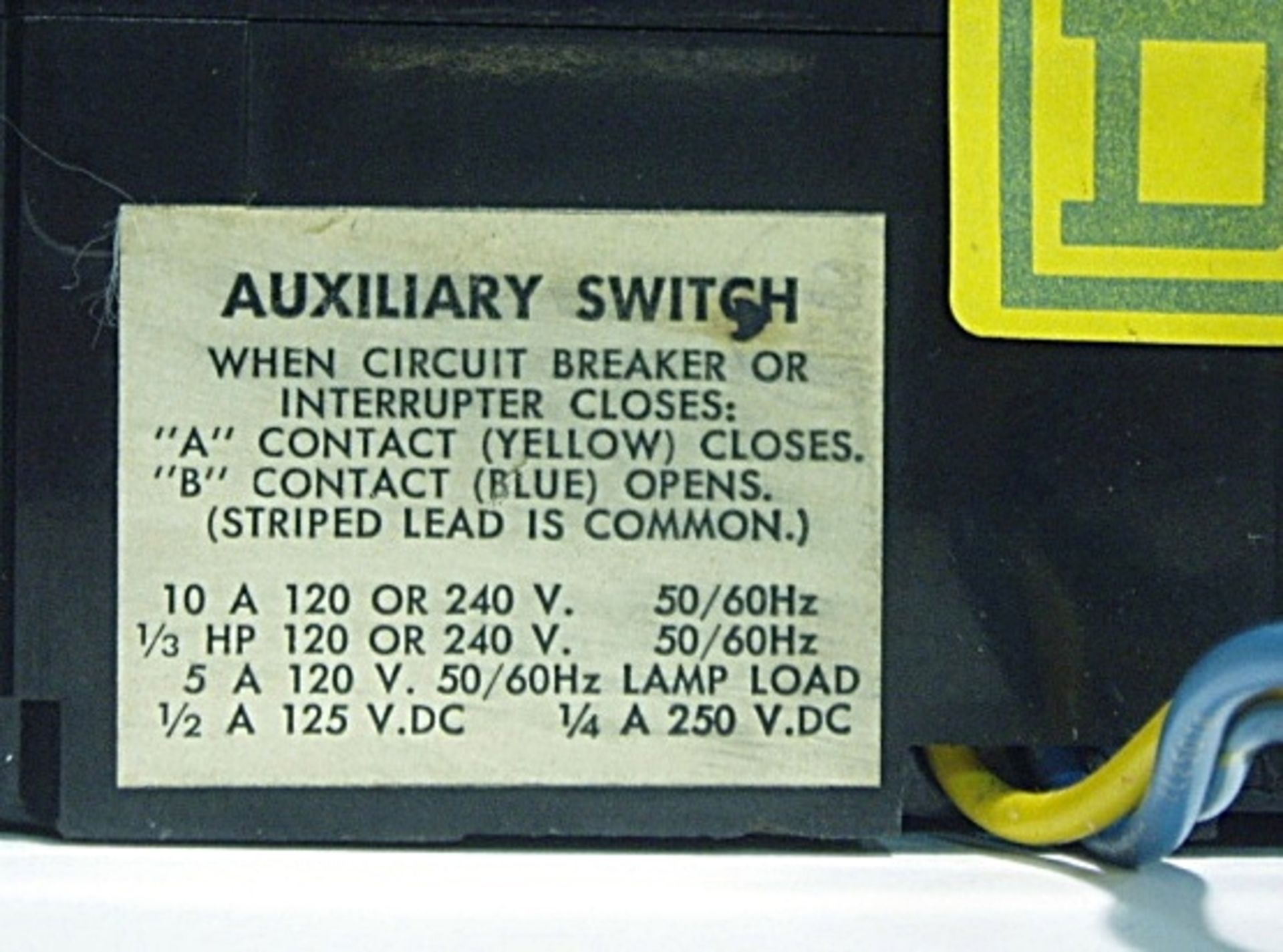 SquareD FAL3603015M1212 Adjustable Circuit Breaker - Image 4 of 4