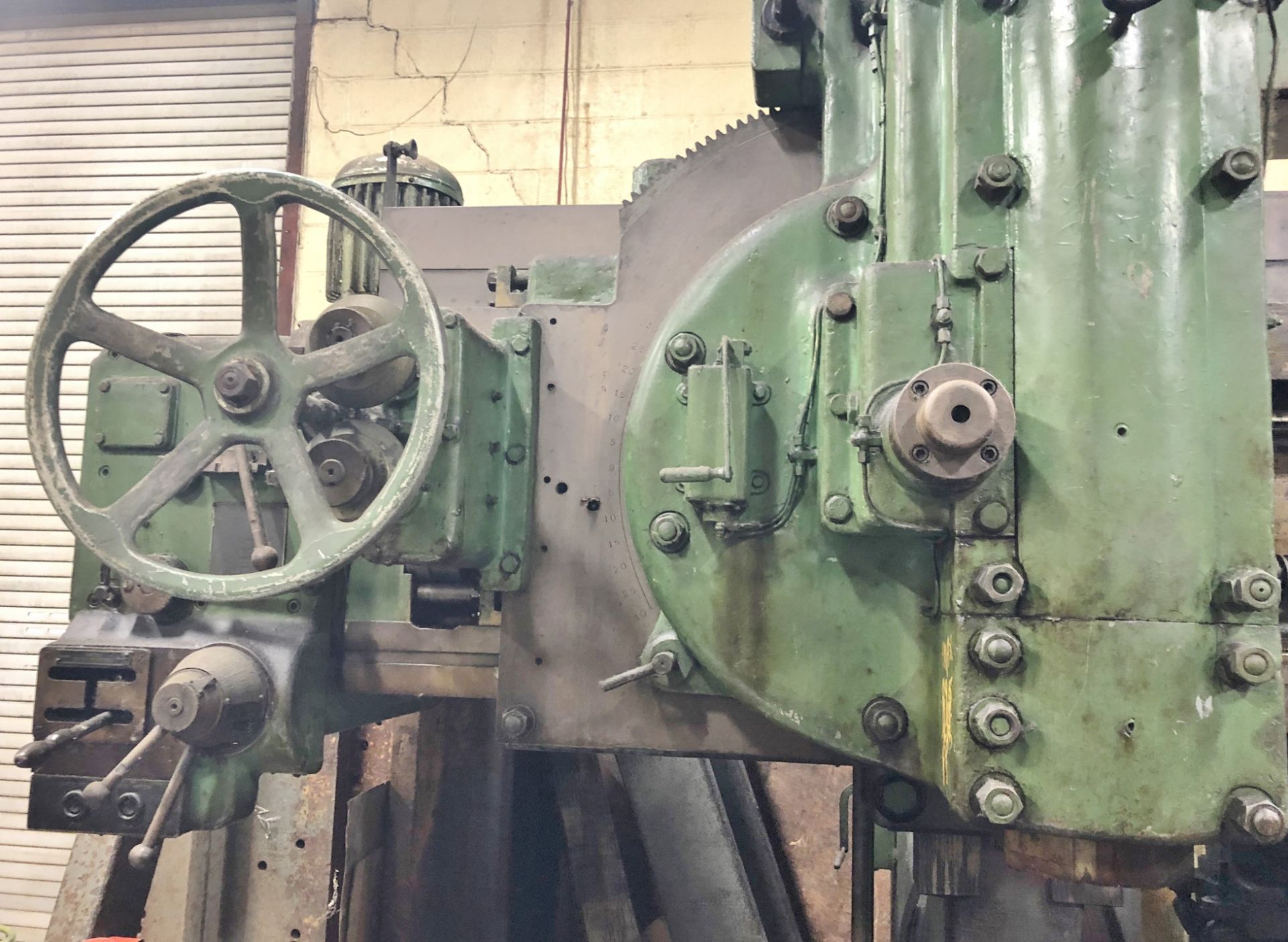 CRAVEN 72" DOUBLE HEAD VERTICAL BORING MILL - Image 10 of 12