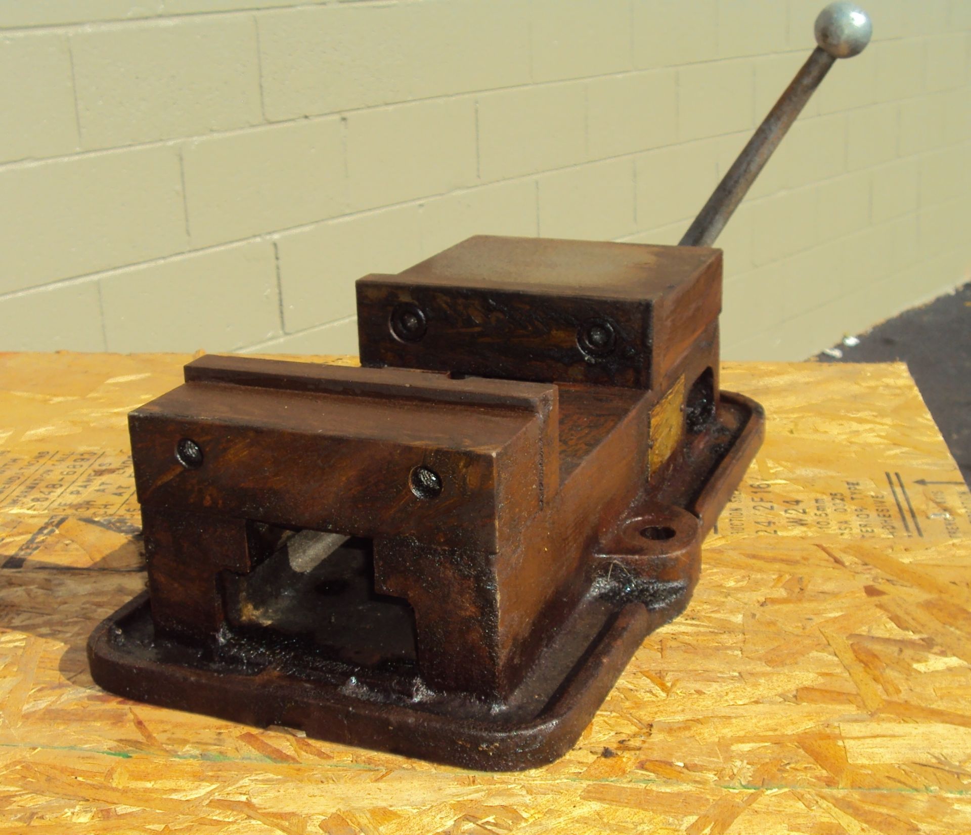 6" MACHINE VISE - Image 2 of 3