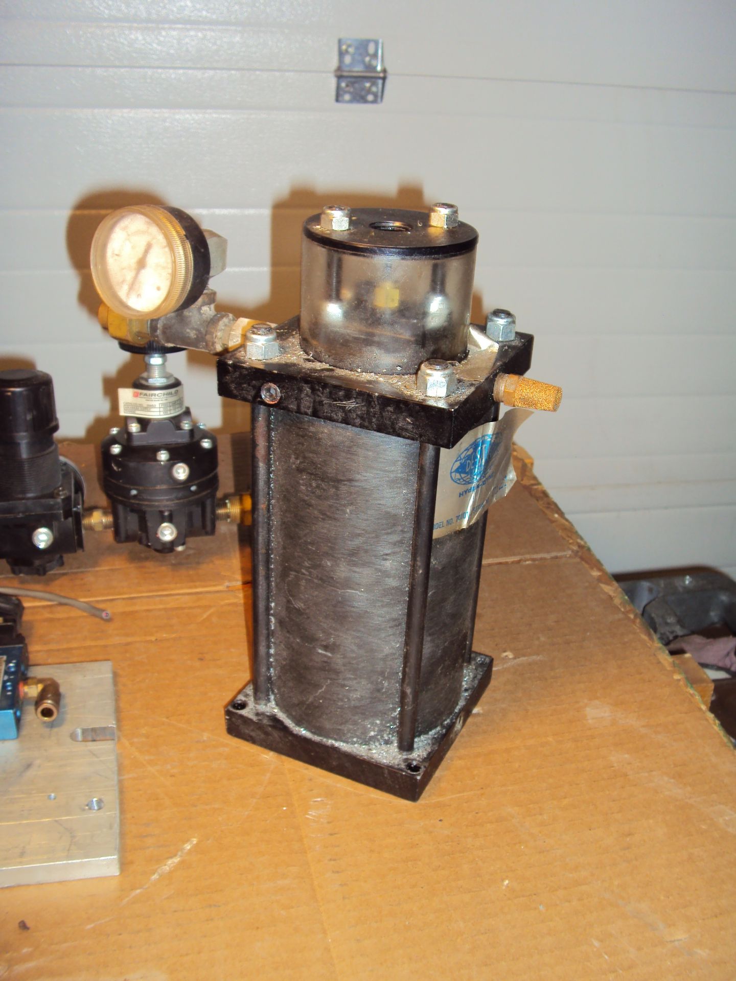 AIR REGULATOR & VALAVE ASSEMBLIES - Image 5 of 6