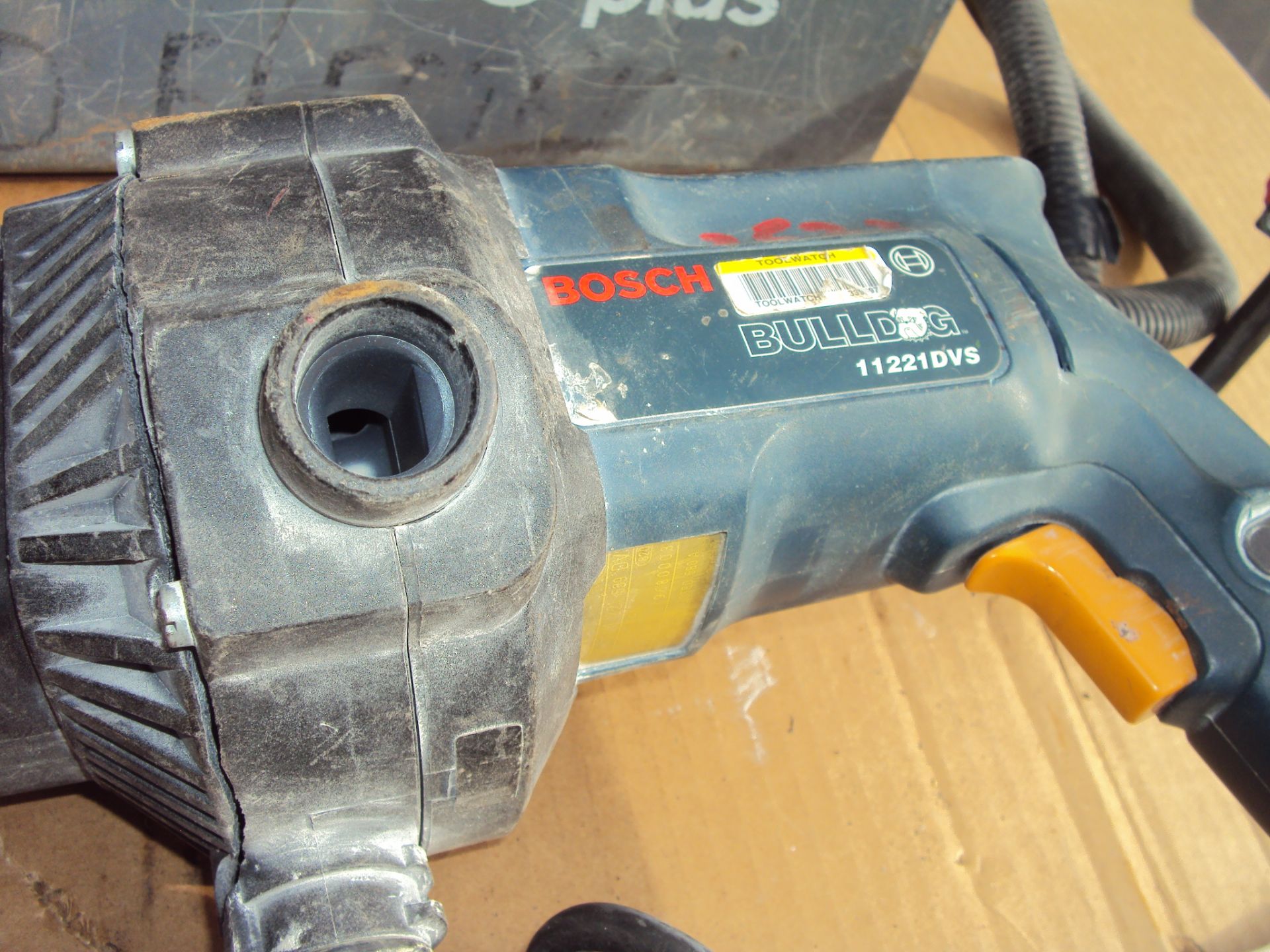 BOSCH #11221DVS BULLDOG SDS PLUS HAMMER DRILL - Image 3 of 5