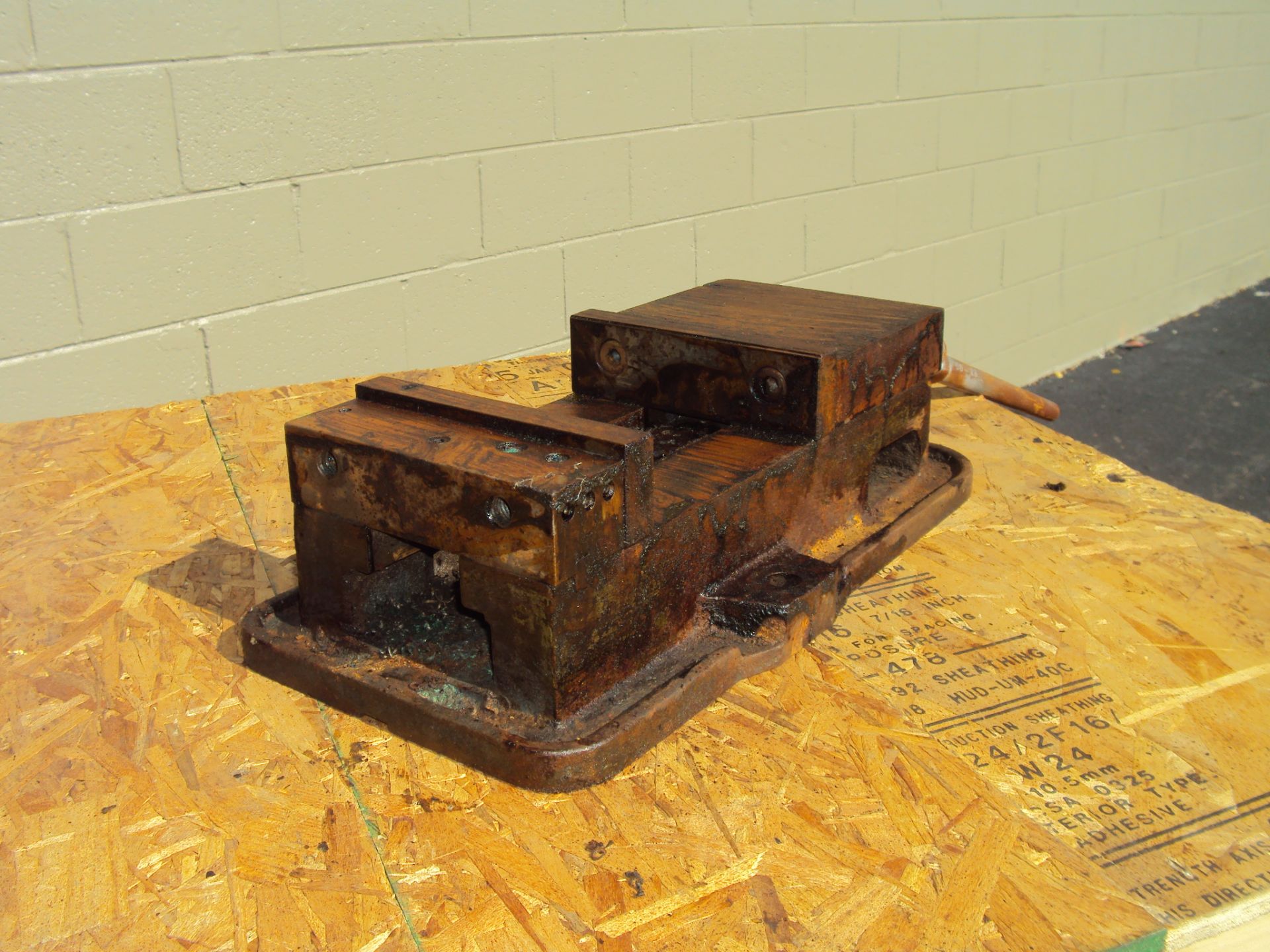 6" MACHINE VISE - Image 3 of 3