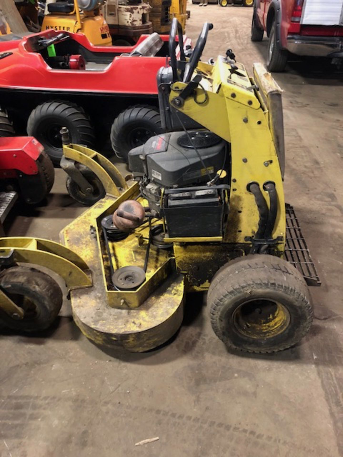 Great Dane Commercial mower. 52â€ deck. Kawasaki FR651V motor.