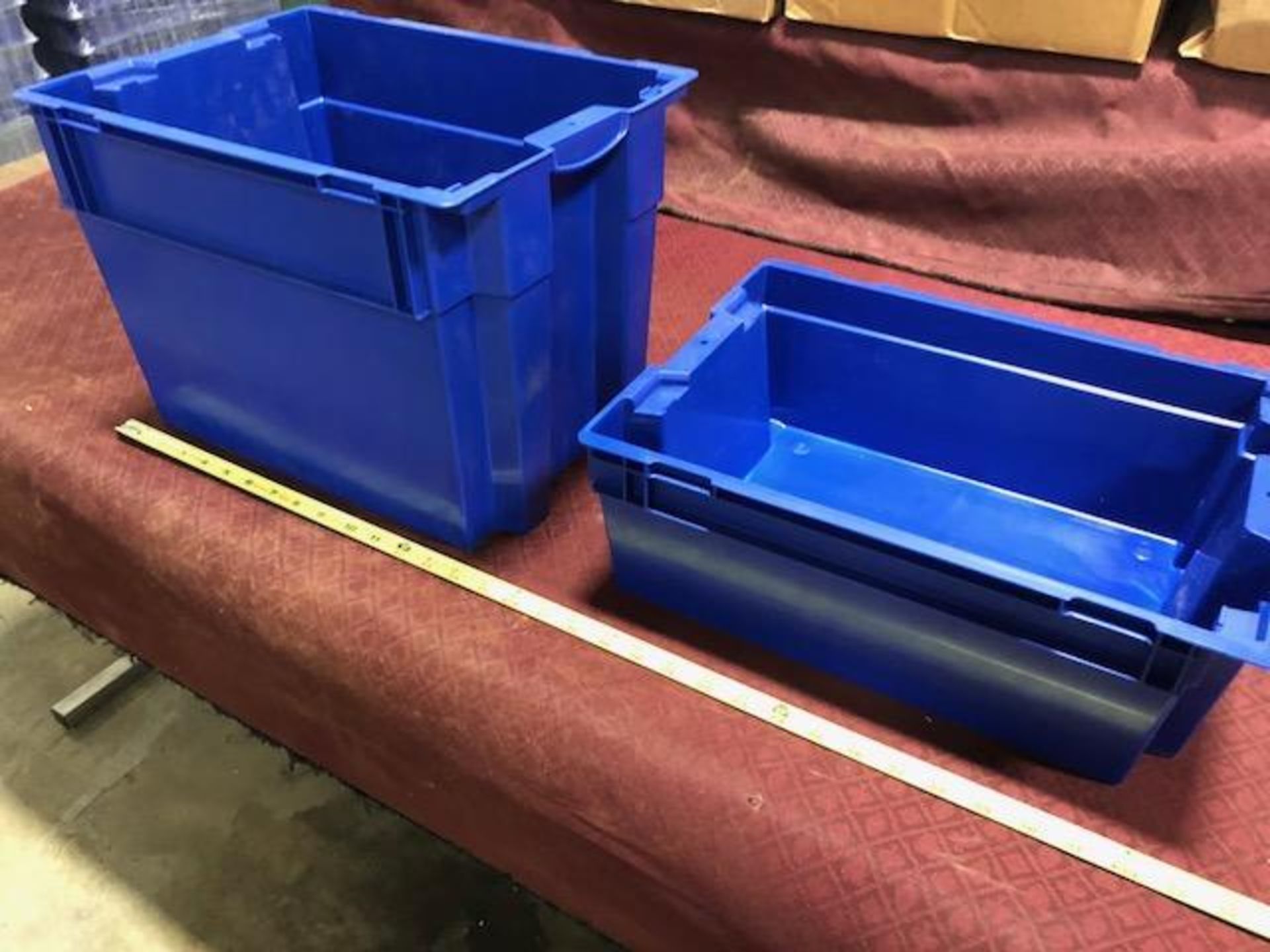 Trelleborg Rubore plastic storage totes. Containing 2 different sizes. (See pics). - Image 4 of 4