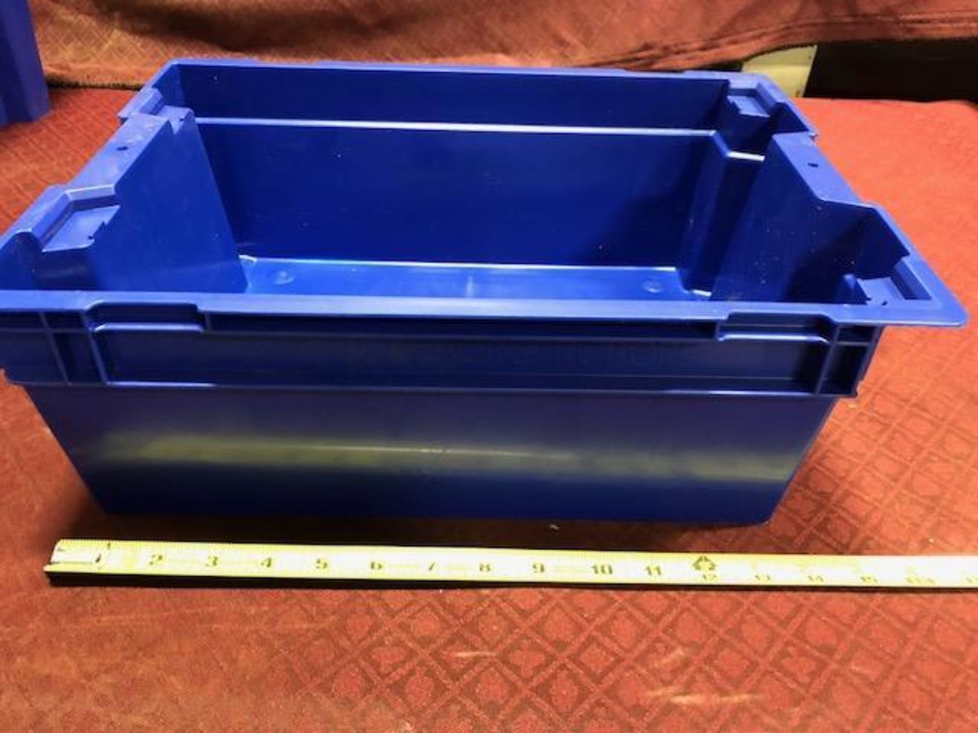 Trelleborg Rubore plastic storage totes. Containing 2 different sizes. (See pics) - Image 3 of 4