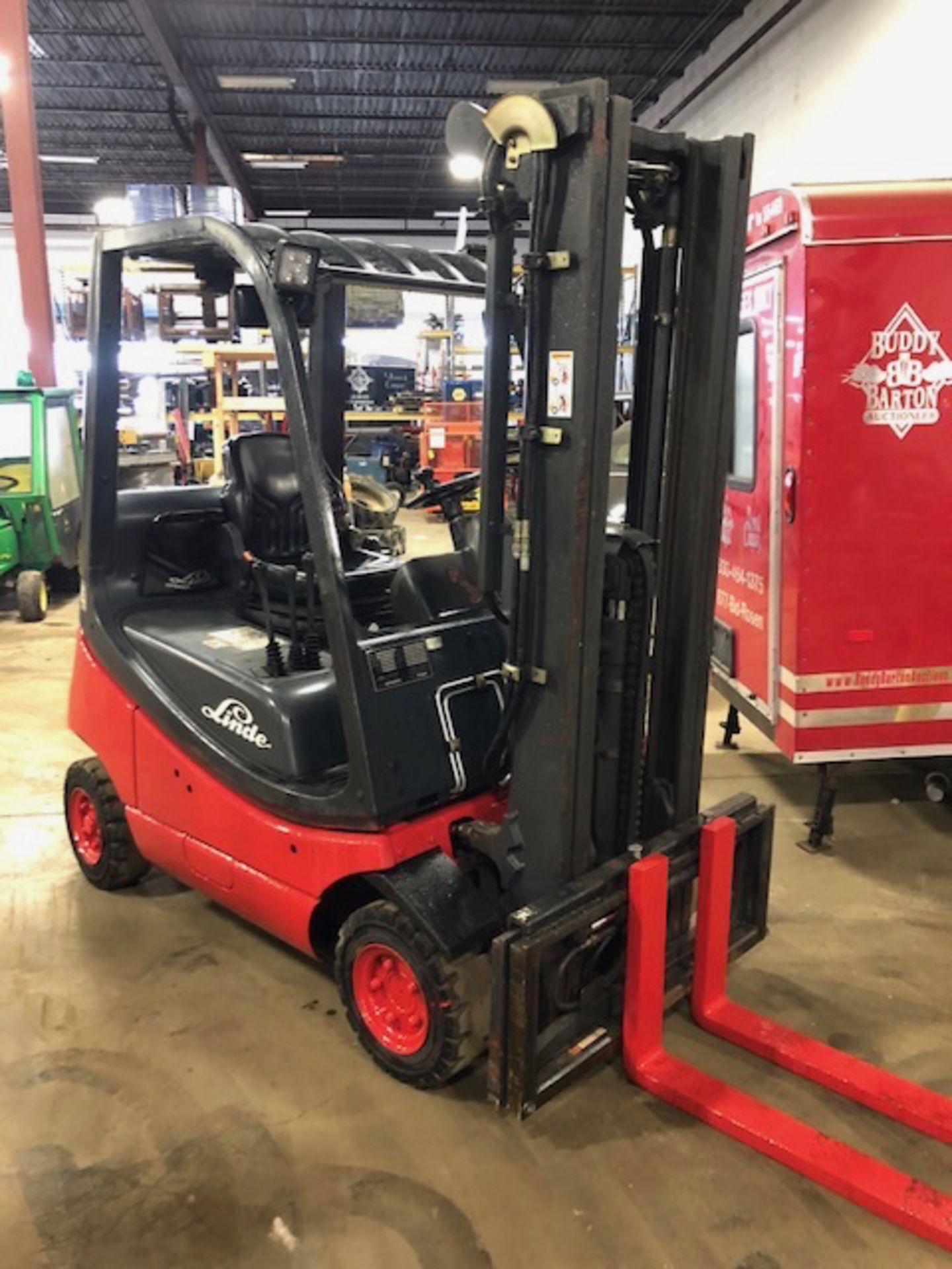 2000 Linde DIESEL Forklift. Model H18D-03 - Image 4 of 4