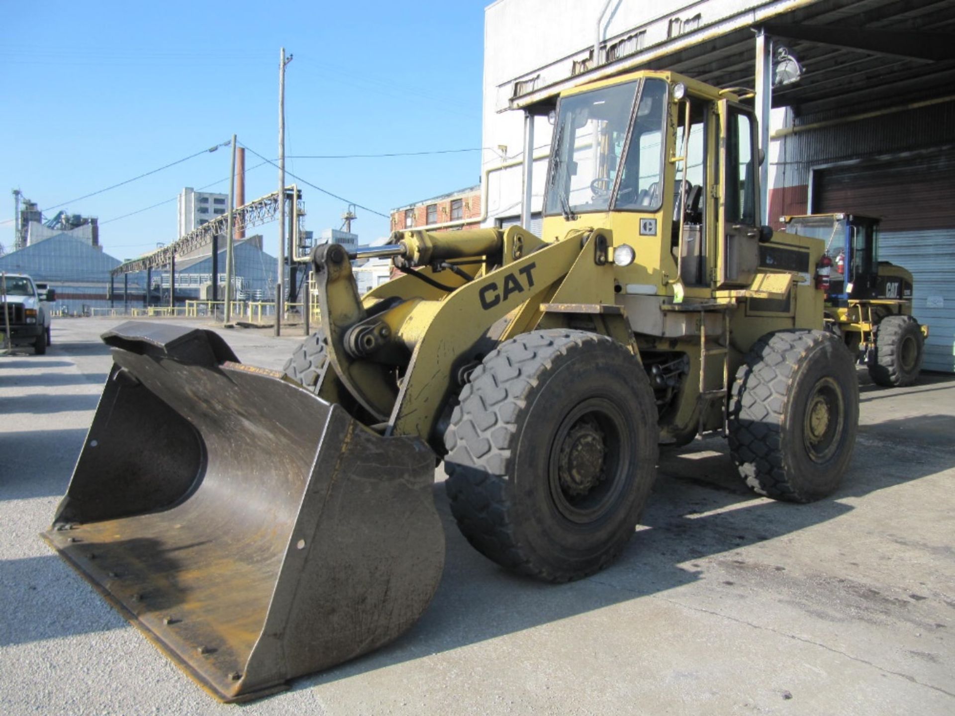 CAT 936E Articulating Wheel Loader, 22141 hrs. indicated, Cat 3304 diesel engine, enclosed cab