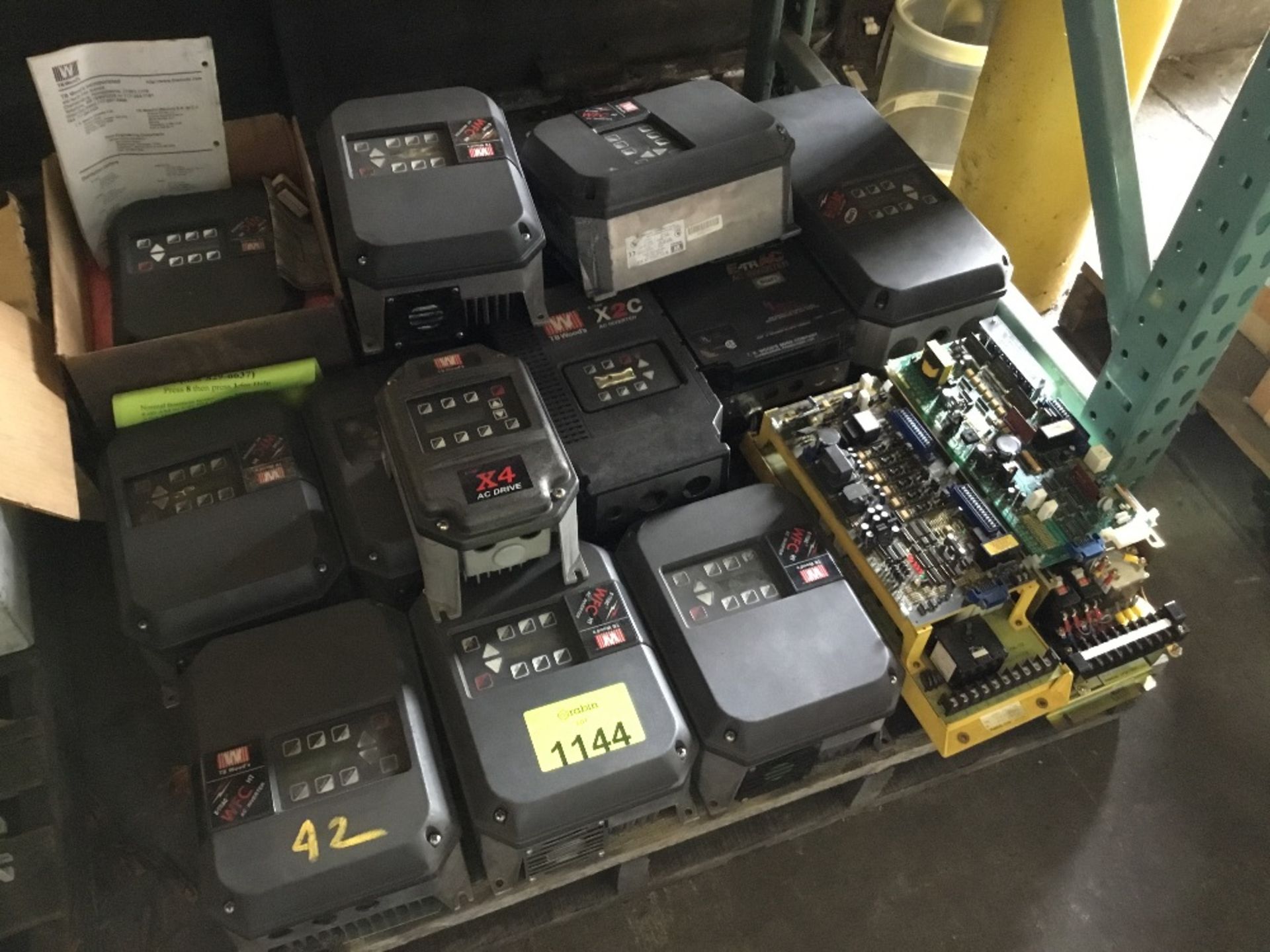 Lot of ass't Woods and Fanuc Etrac, WFC and X4 AC drives and servo amplifiers