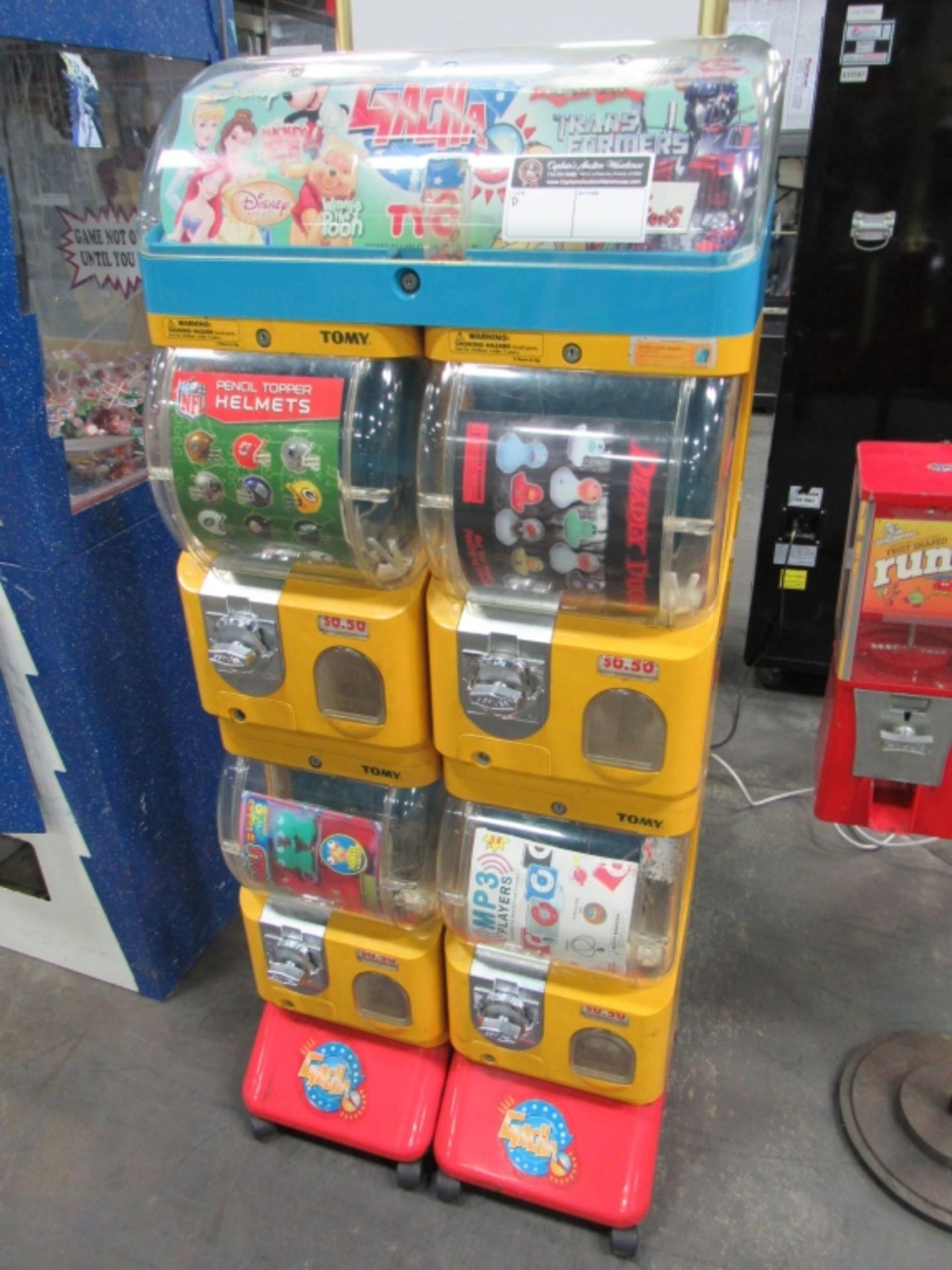 TOMY GACHA DUAL COLUMN CAPSULE VENDING MACHINE Item is in used condition. Evidence of wear and