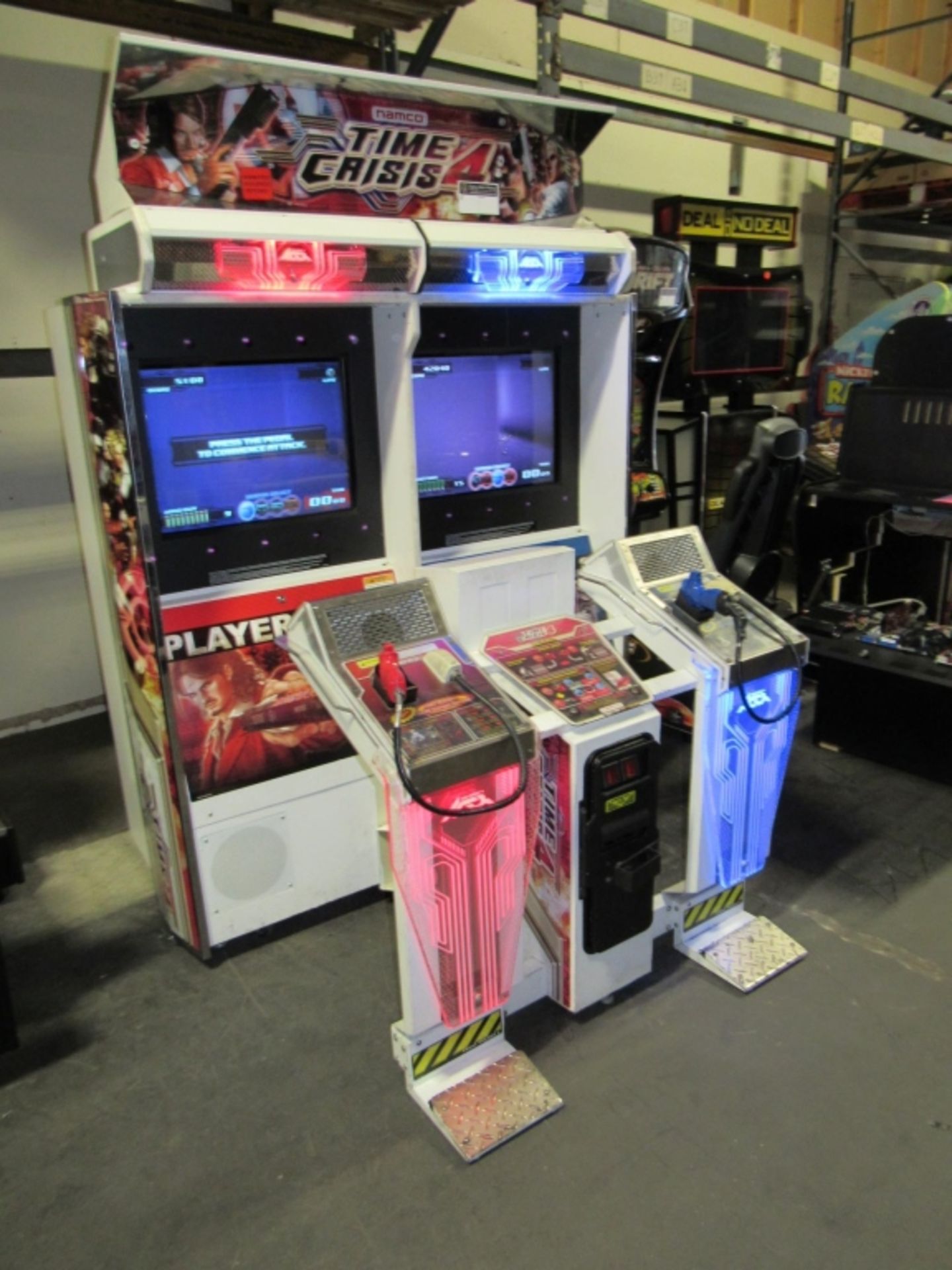 TIME CRISIS 4 TWIN SHOOTER ARCADE GAME NAMCO