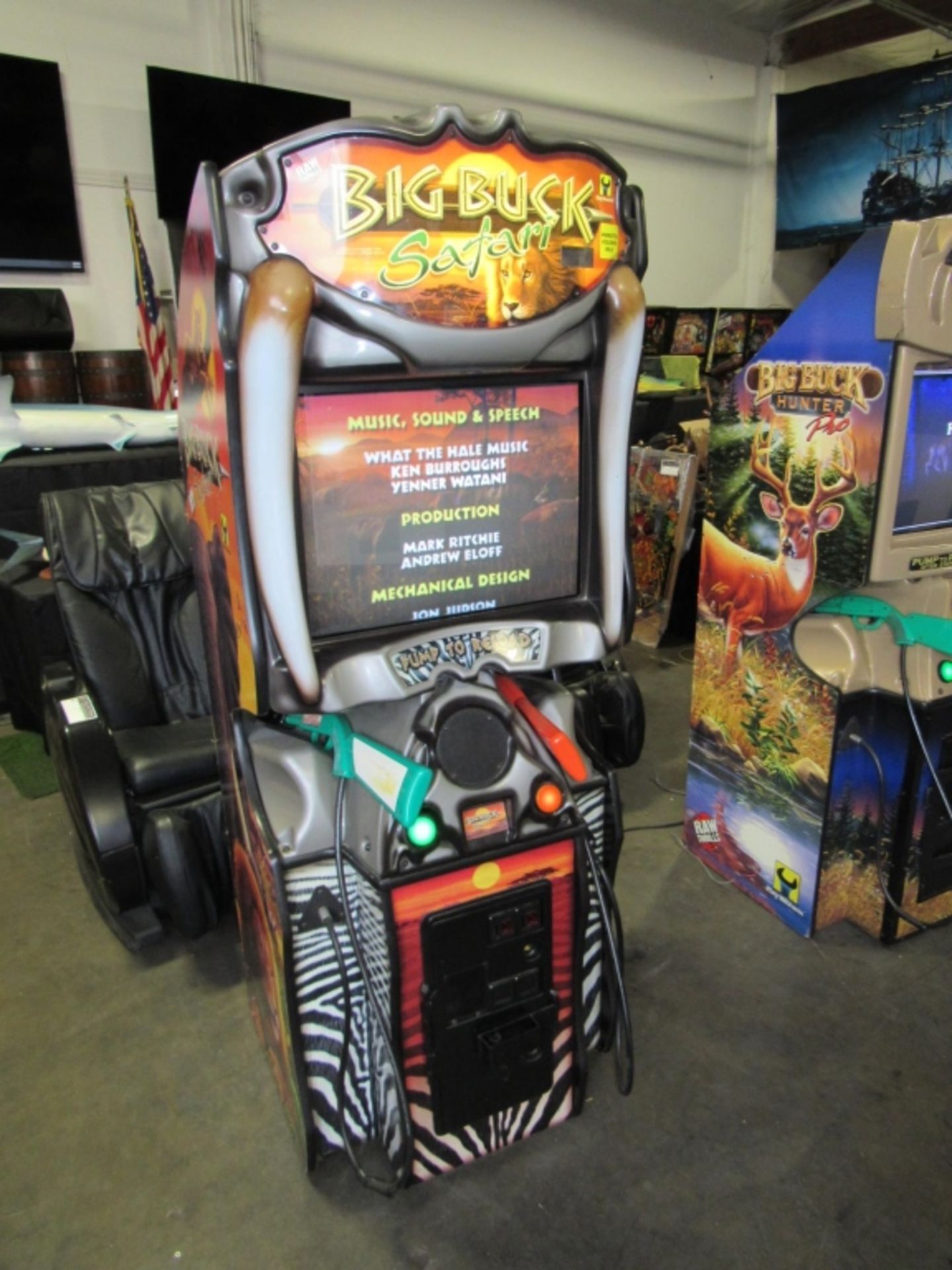 BIG BUCK SAFARI SHOOTER ARCADE GAME RAW THRILLS - Image 5 of 5