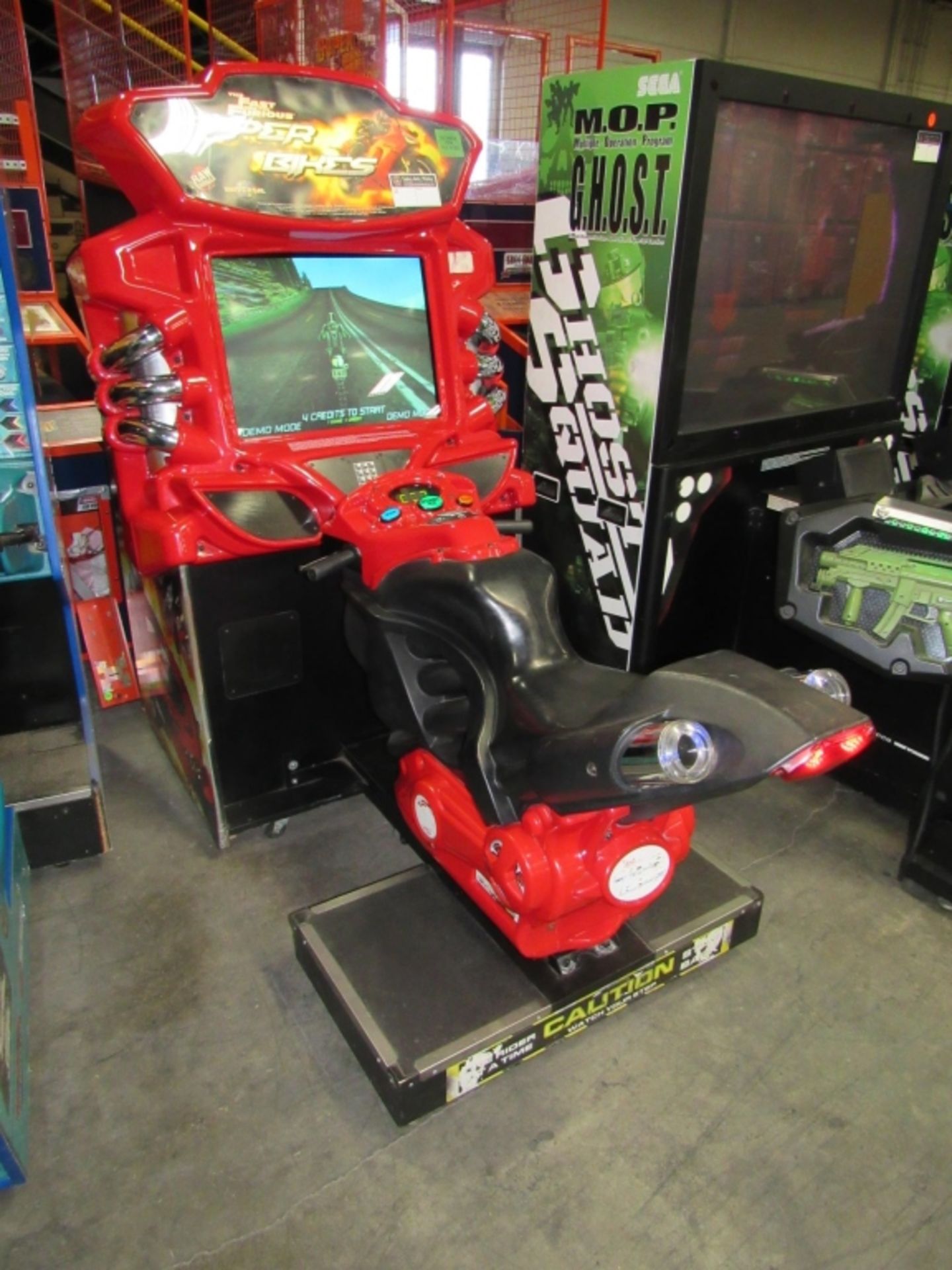 SUPER BIKES FAST & FURIOUS RACING ARCADE GAME