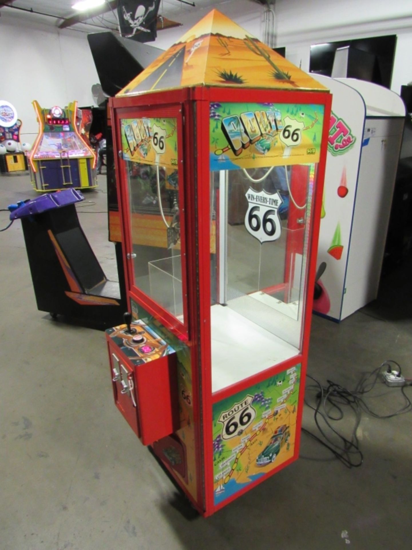 ROUTE 66 S&B CANDY CO. CLAW CRANE MACHINE - Image 3 of 6