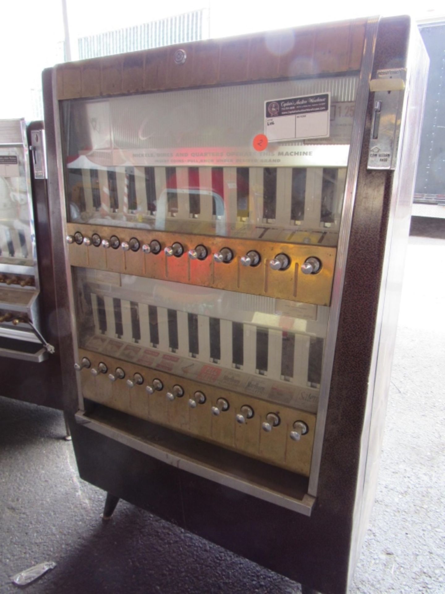 CIGARETTE VENDING MACHINE NATIONAL VENDORS #2