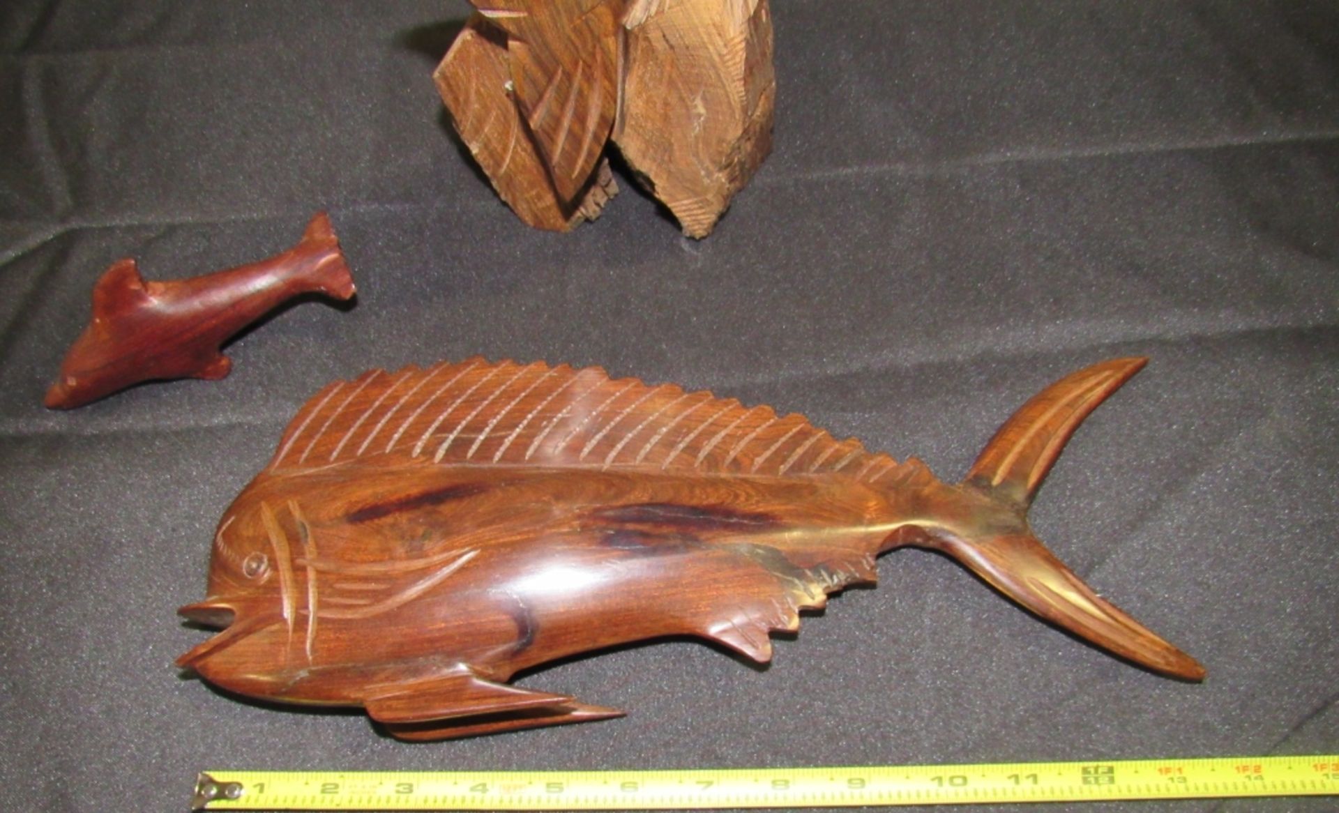 WOOD HAND CARVED SCULPTURES FISH LOT OF 3 - Image 2 of 2