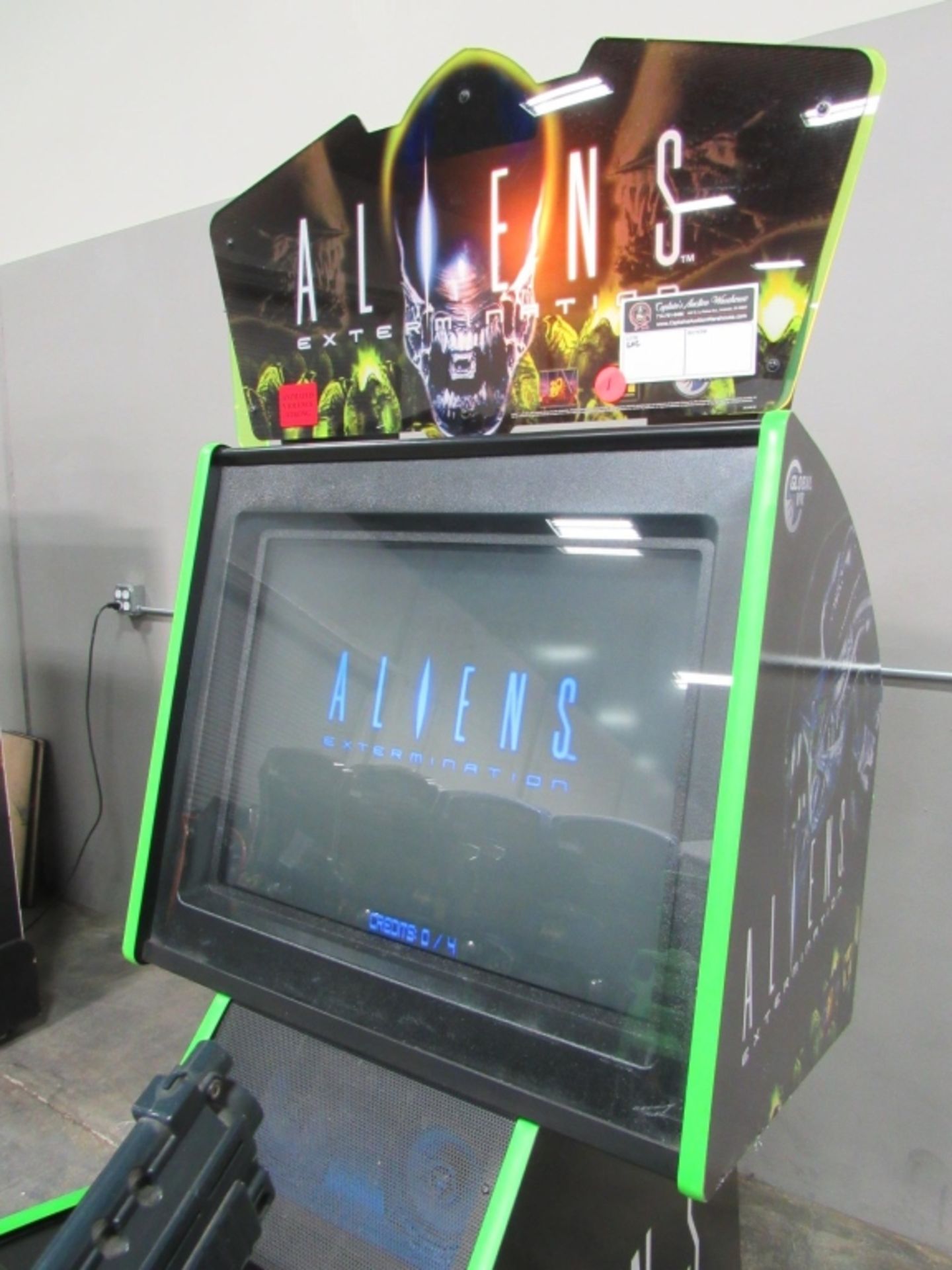 ALIENS EXTERMINATION FIXED GUN ARCADE GAME #1 - Image 4 of 6